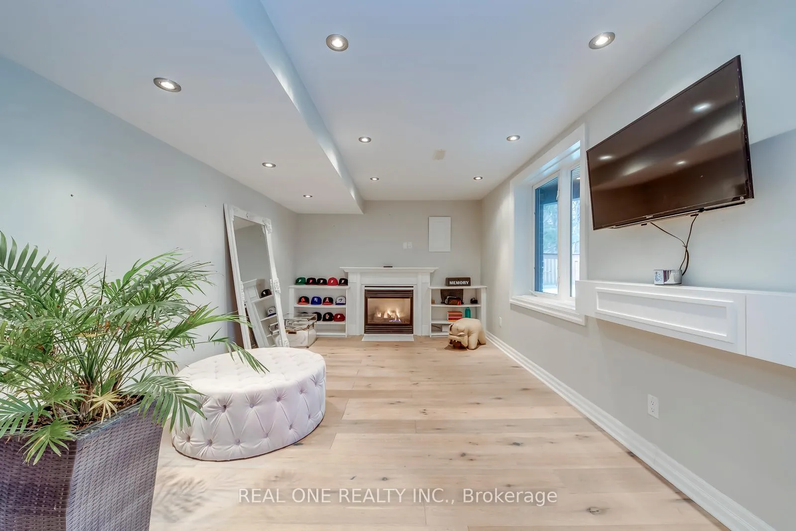 Photo 31 of 179 Shanley Terrace, Oakville, West — HOMEH
