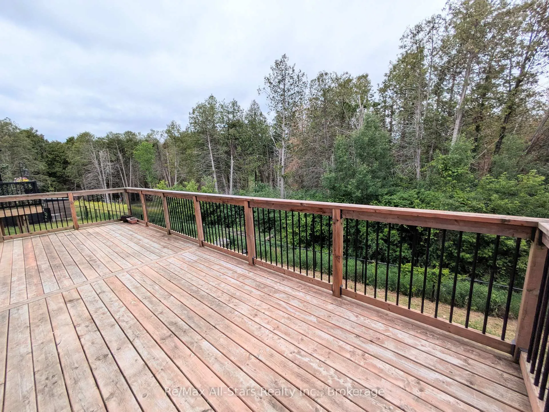 Photo 24 of 76 Alcorn Drive, Kawartha Lakes, Lindsay — HOMEH