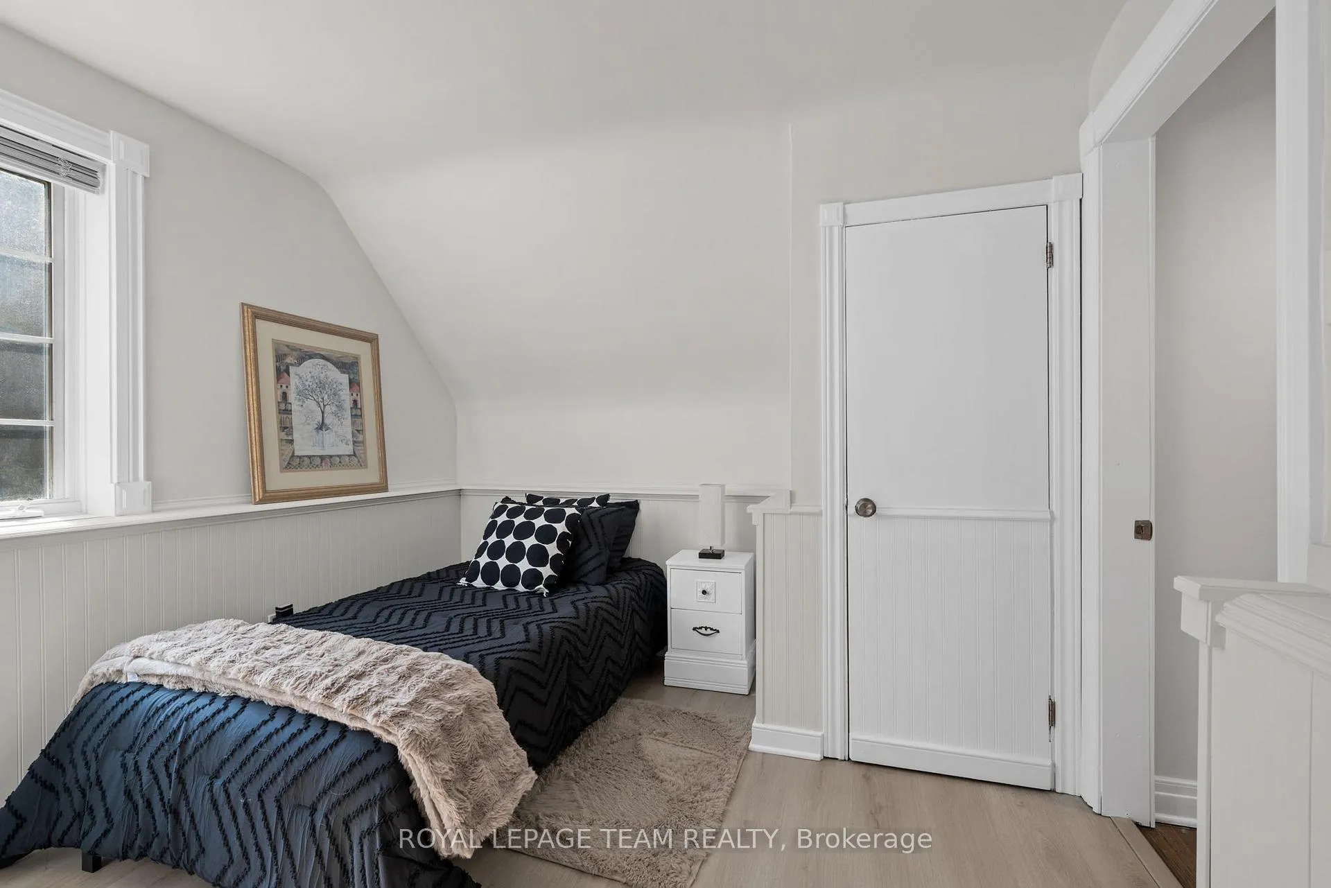 Photo 25 of 1386 Randall Avenue, Ottawa, Alta Vista — HOMEH