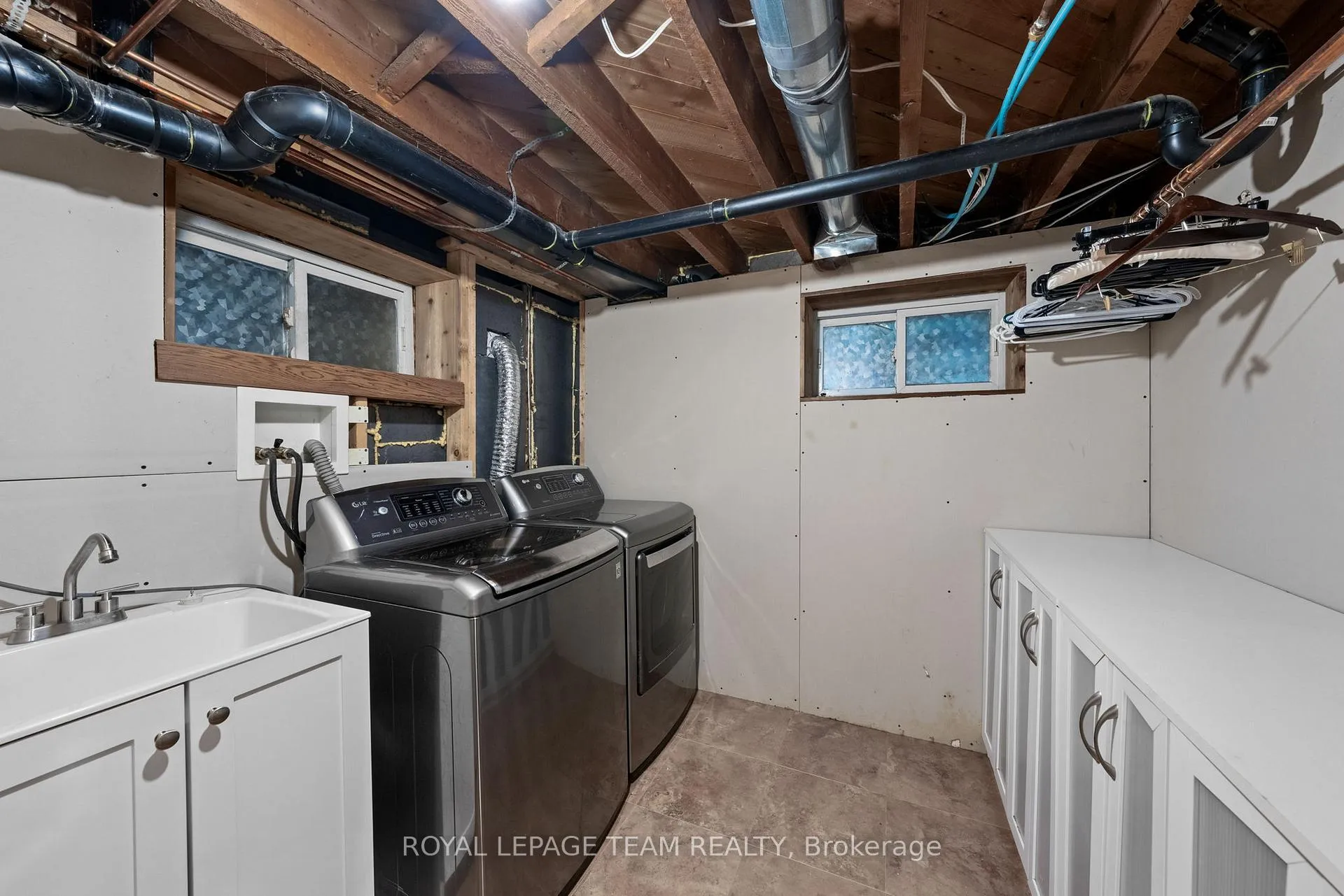 Photo 31 of 1386 Randall Avenue, Ottawa, Alta Vista — HOMEH
