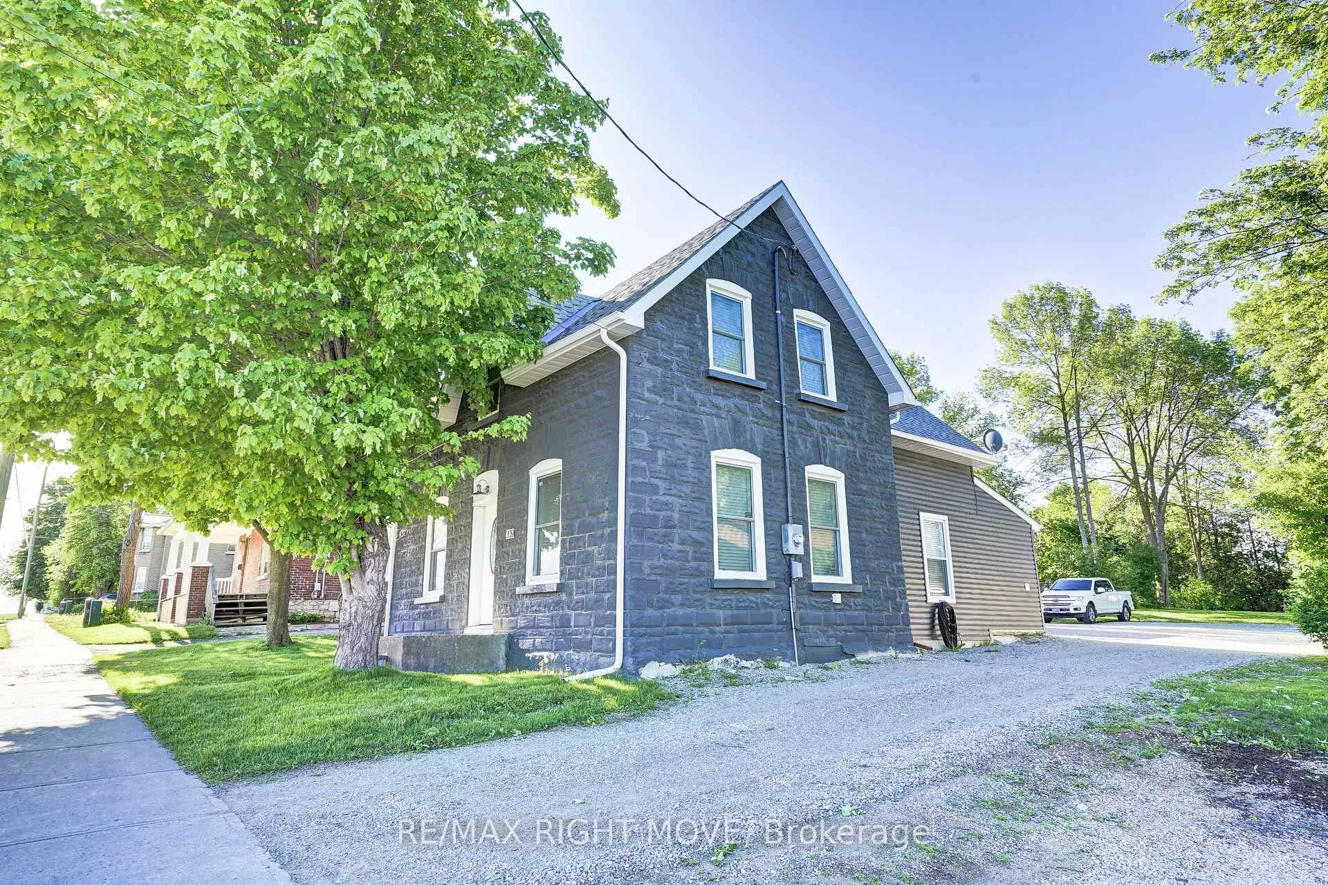 Photo 1 of 209 Atherley Road, Orillia — HOMEH