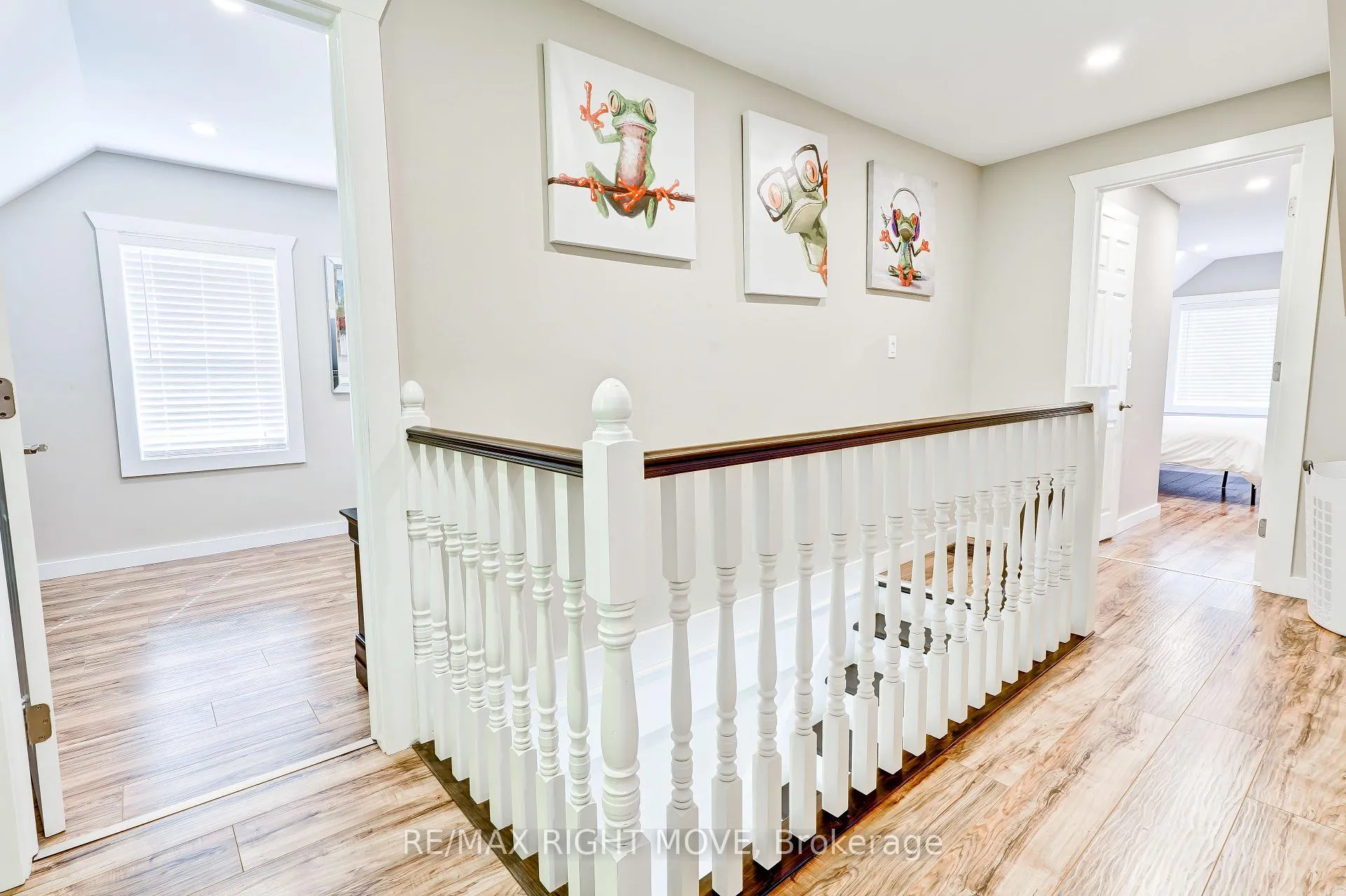 Photo 17 of 209 Atherley Road, Orillia — HOMEH