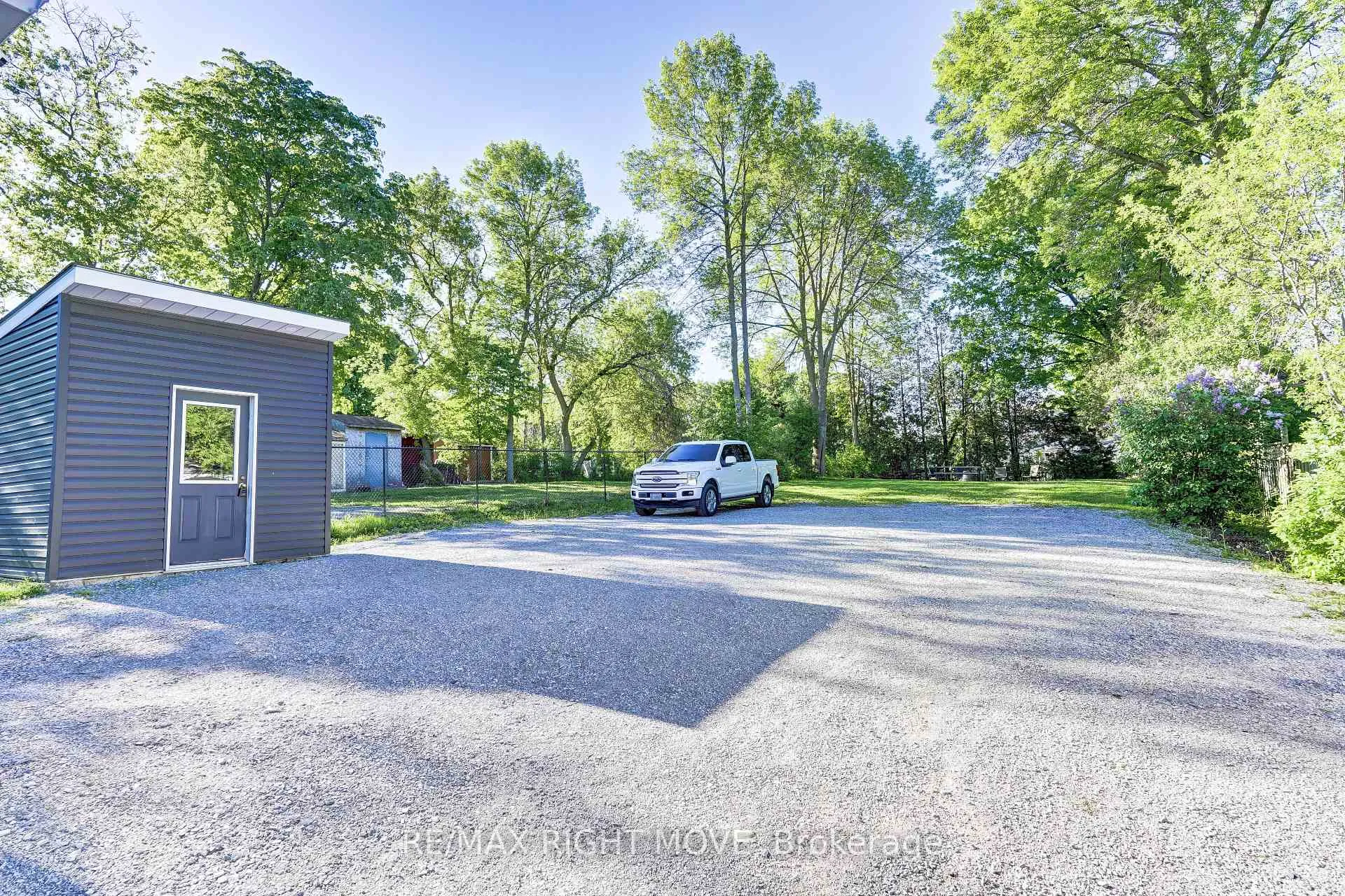 Photo 22 of 209 Atherley Road, Orillia — HOMEH