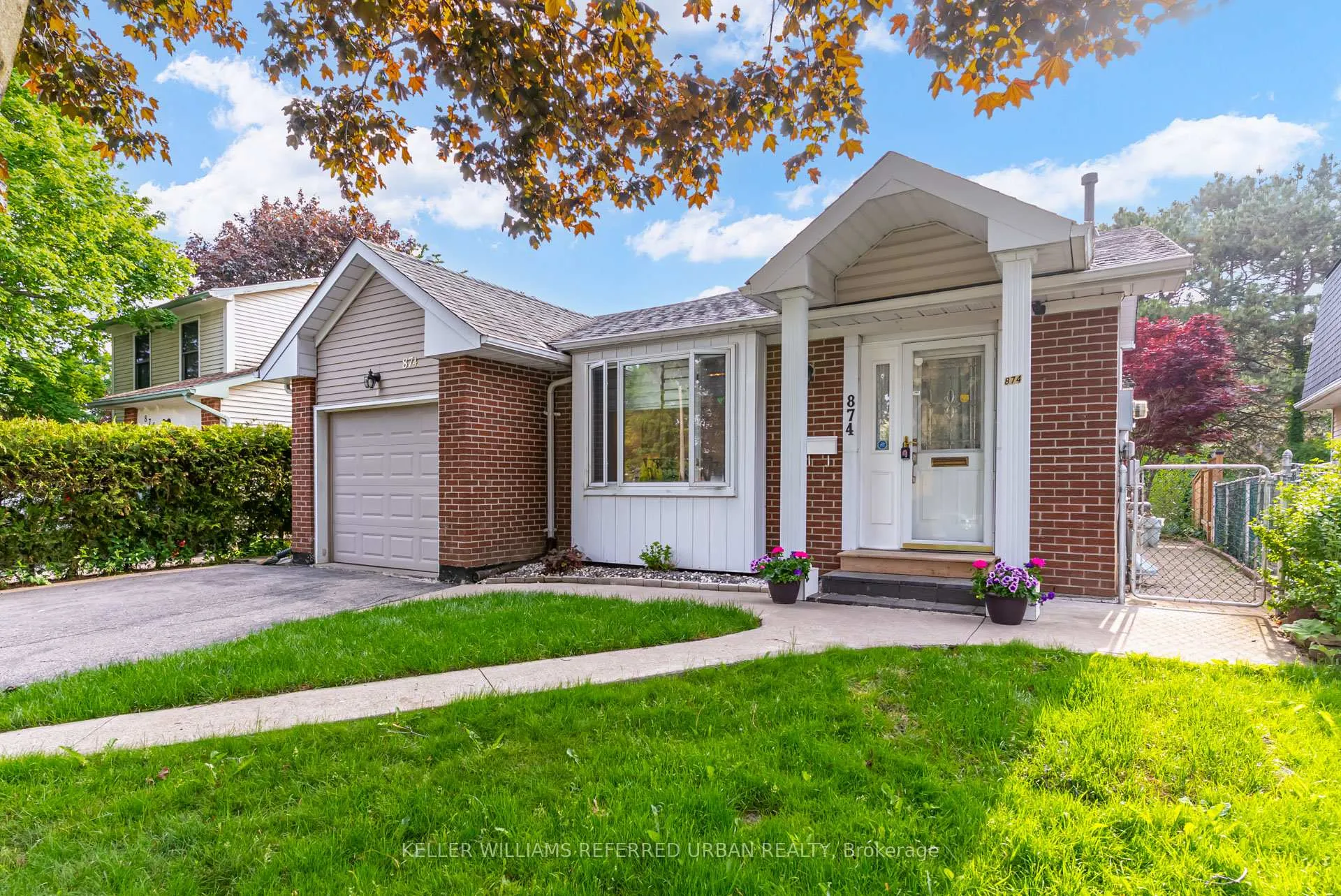 Photo 1 of 874 Finley Avenue, Ajax, South West — HOMEH