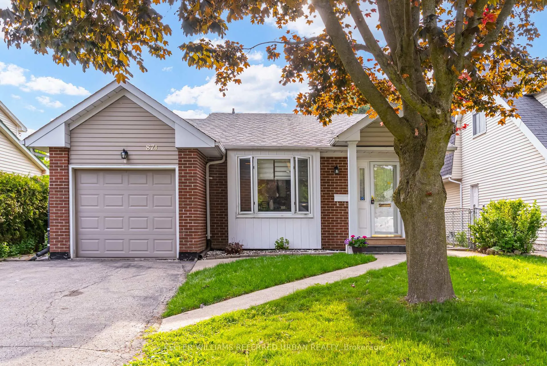 Photo 2 of 874 Finley Avenue, Ajax, South West — HOMEH