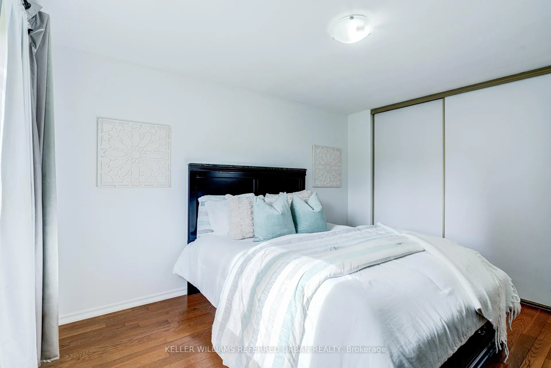 Photo 16 of 874 Finley Avenue, Ajax, South West — HOMEH
