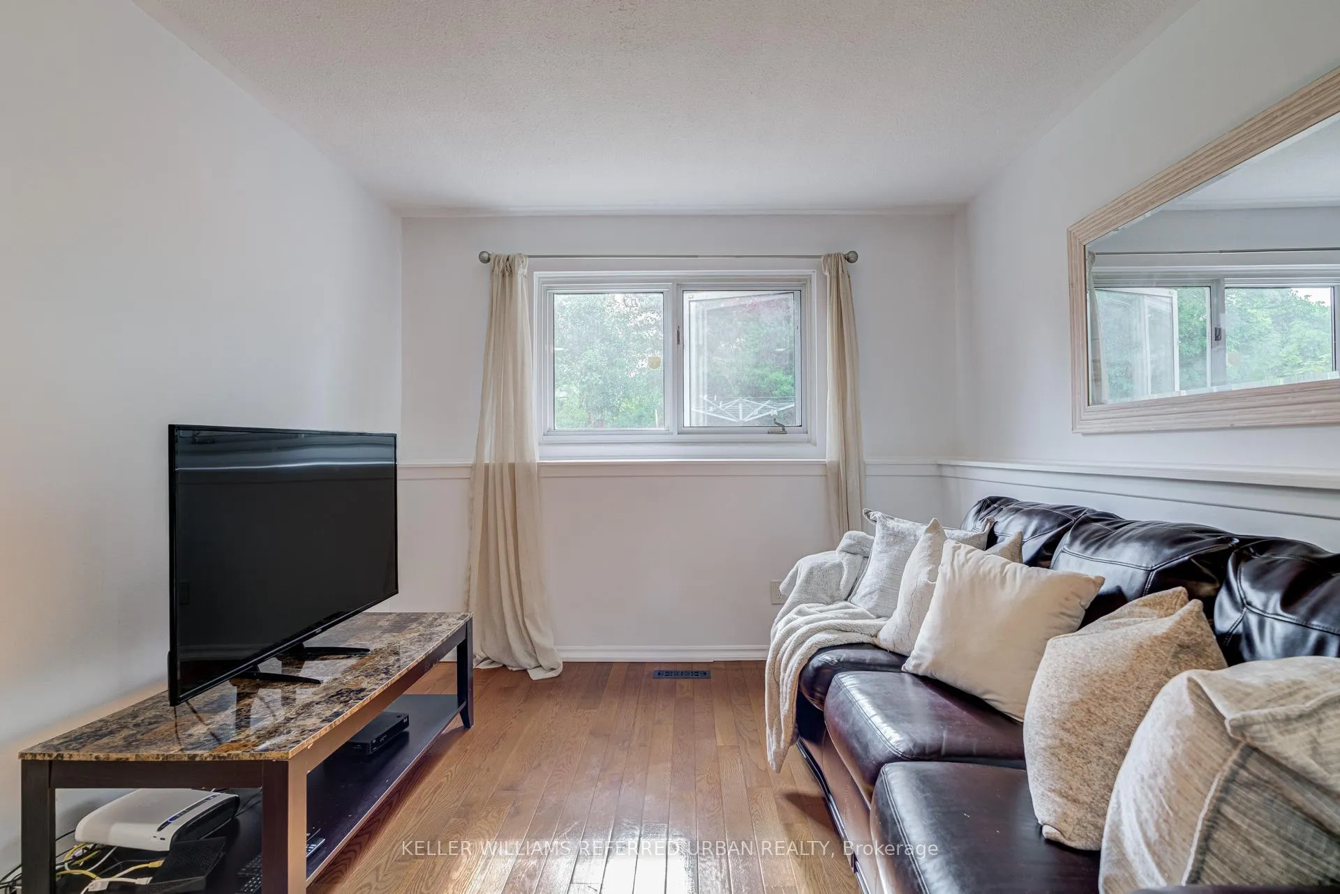 Photo 22 of 874 Finley Avenue, Ajax, South West — HOMEH