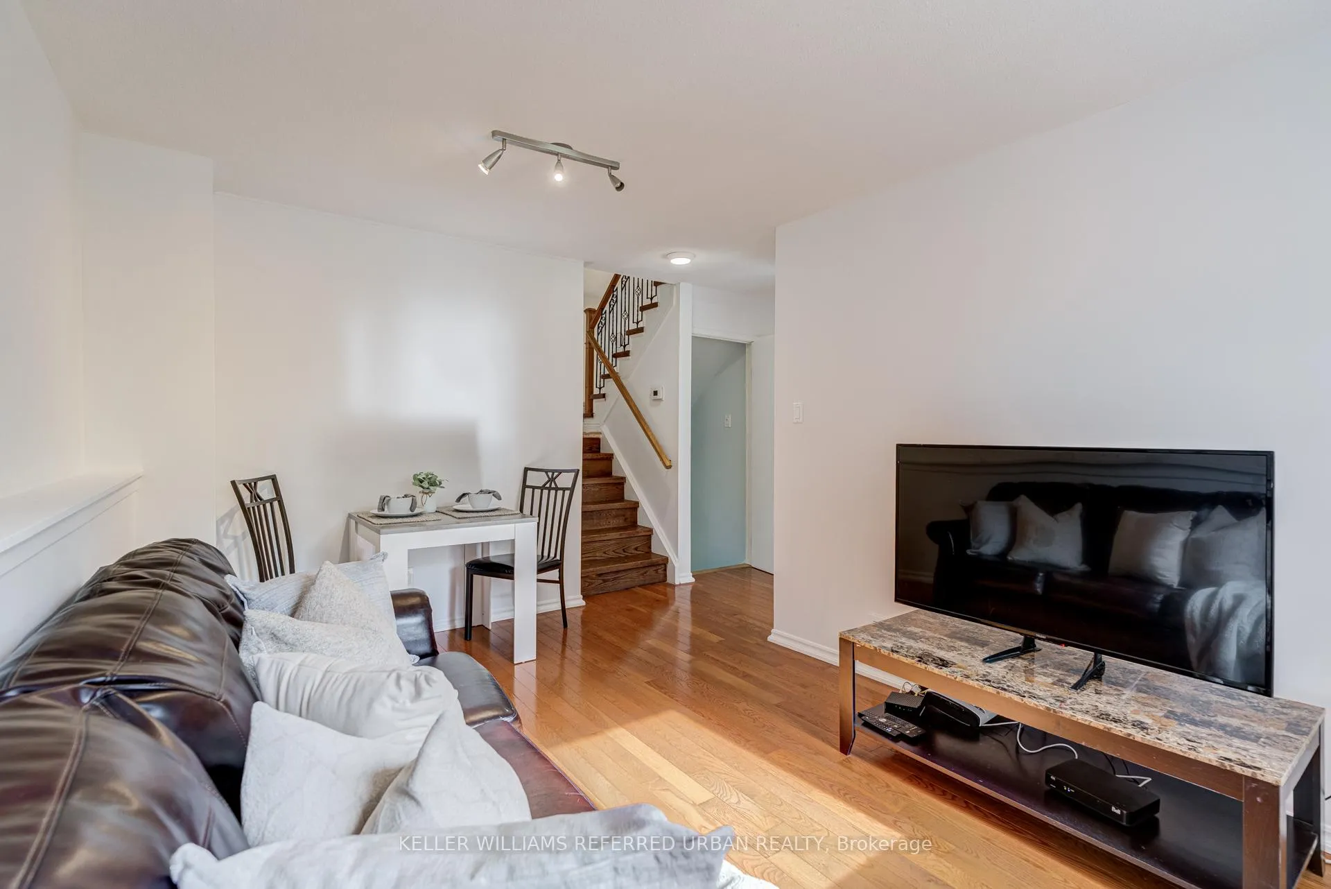 Photo 23 of 874 Finley Avenue, Ajax, South West — HOMEH