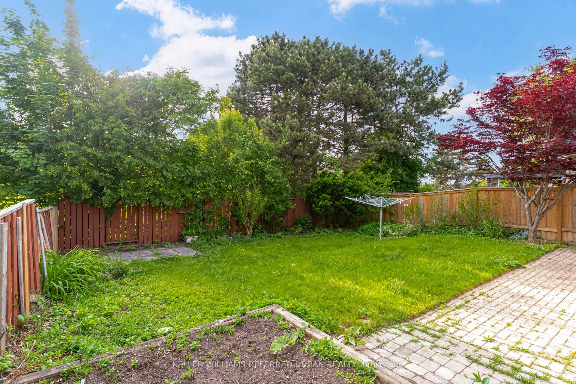 Photo 33 of 874 Finley Avenue, Ajax, South West — HOMEH