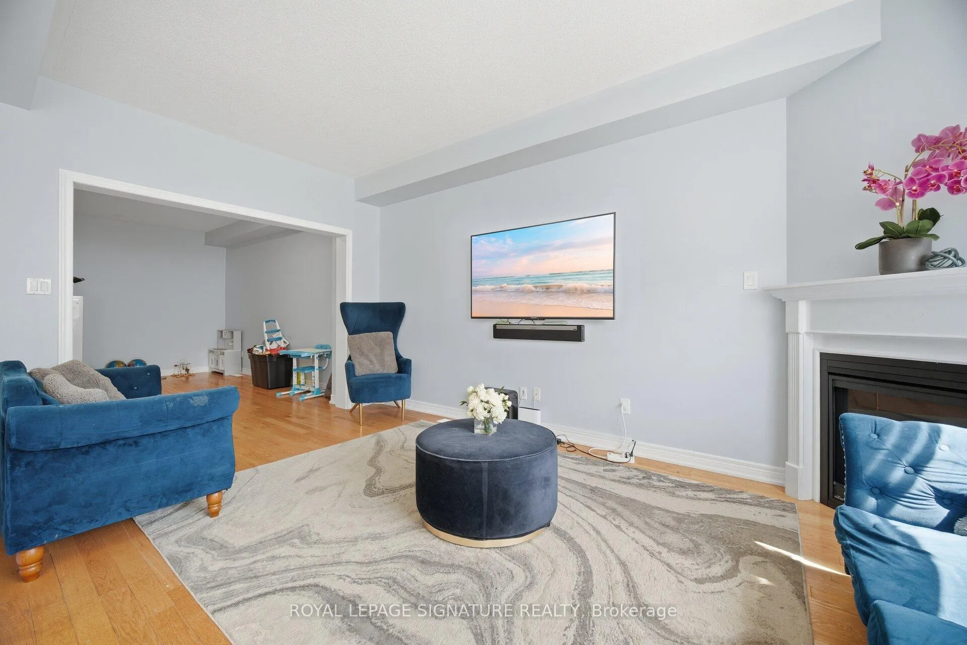 Photo 9 of 105 Mcgahey Street, New Tecumseth, Tottenham — HOMEH