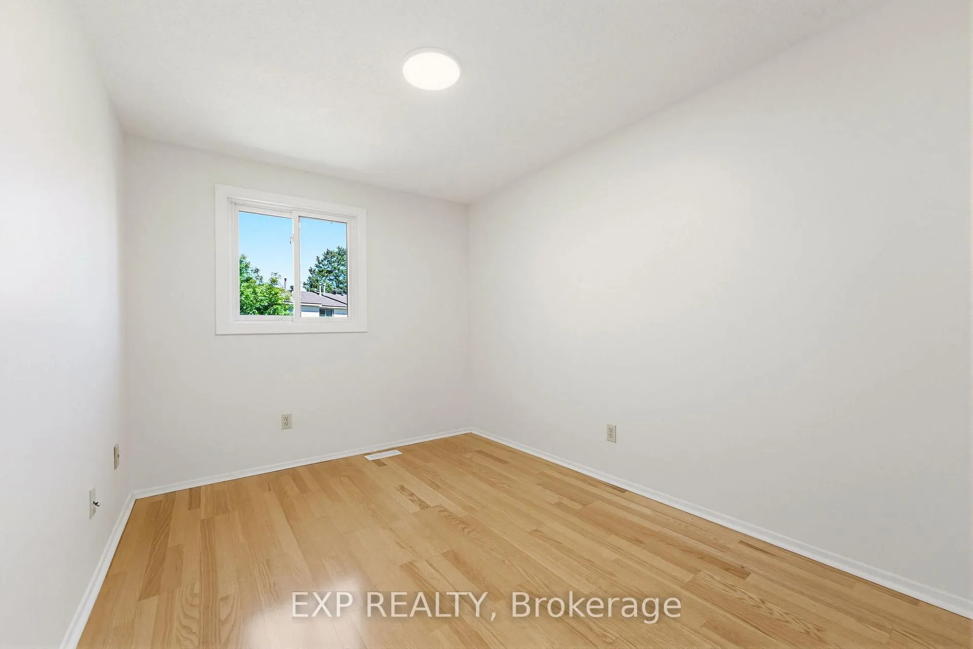 Photo 21 of Unit A, 10 Fieldgate Drive, Ottawa, Barrhaven - Knollsbrook — HOMEH