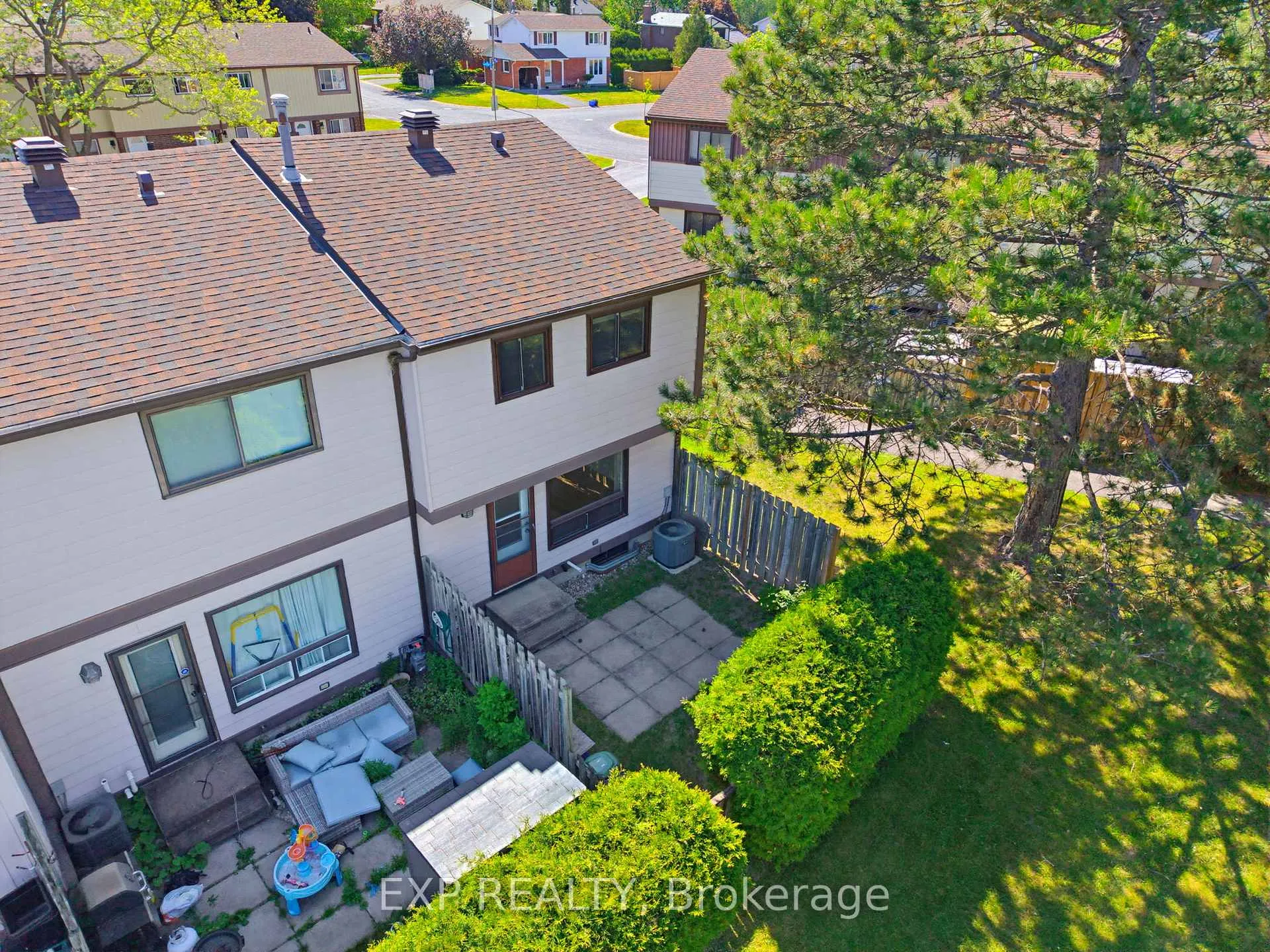 Photo 30 of Unit A, 10 Fieldgate Drive, Ottawa, Barrhaven - Knollsbrook — HOMEH