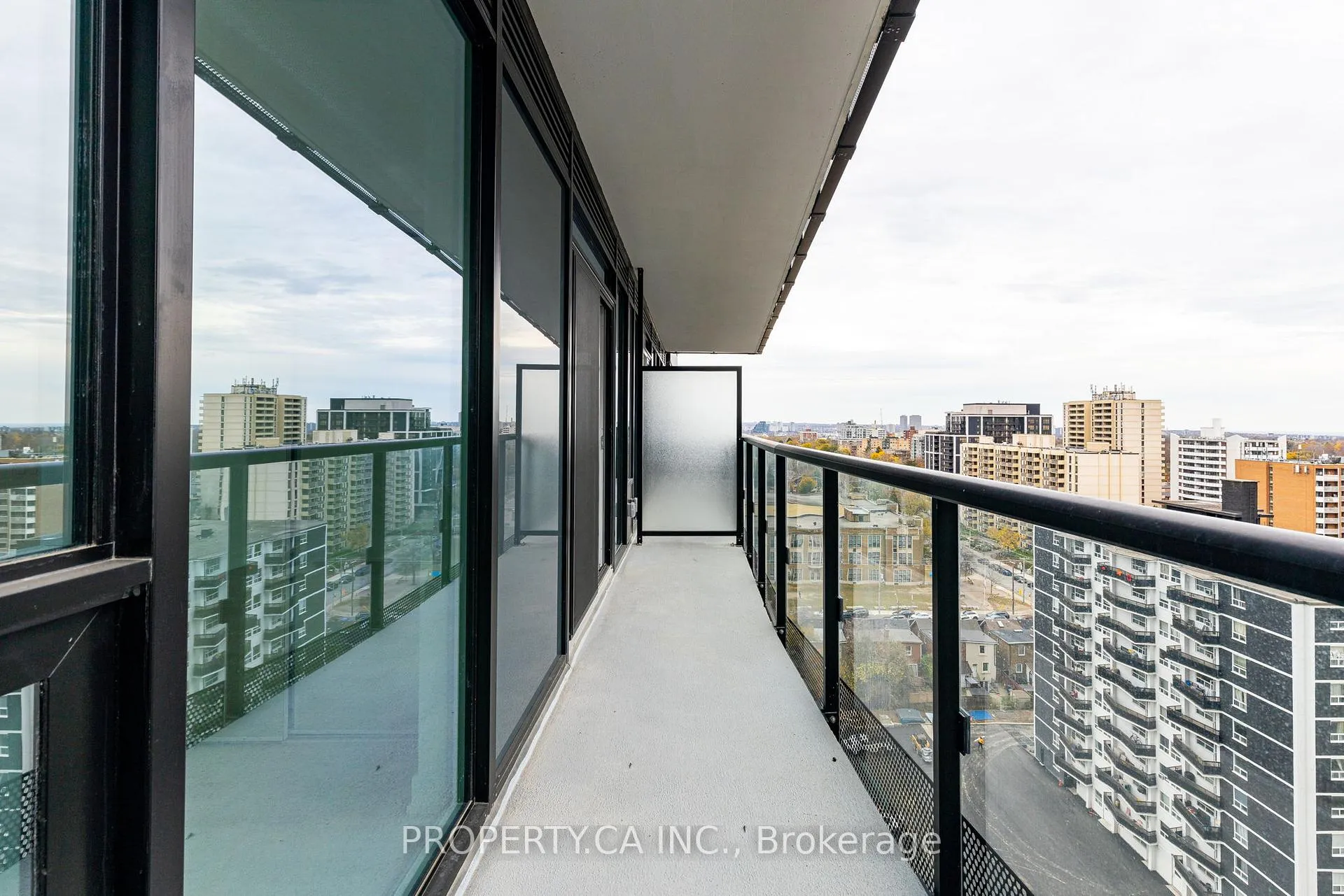 Photo 20 of Unit 1401, 127 Broadway Avenue, Toronto, Mount Pleasant West — HOMEH