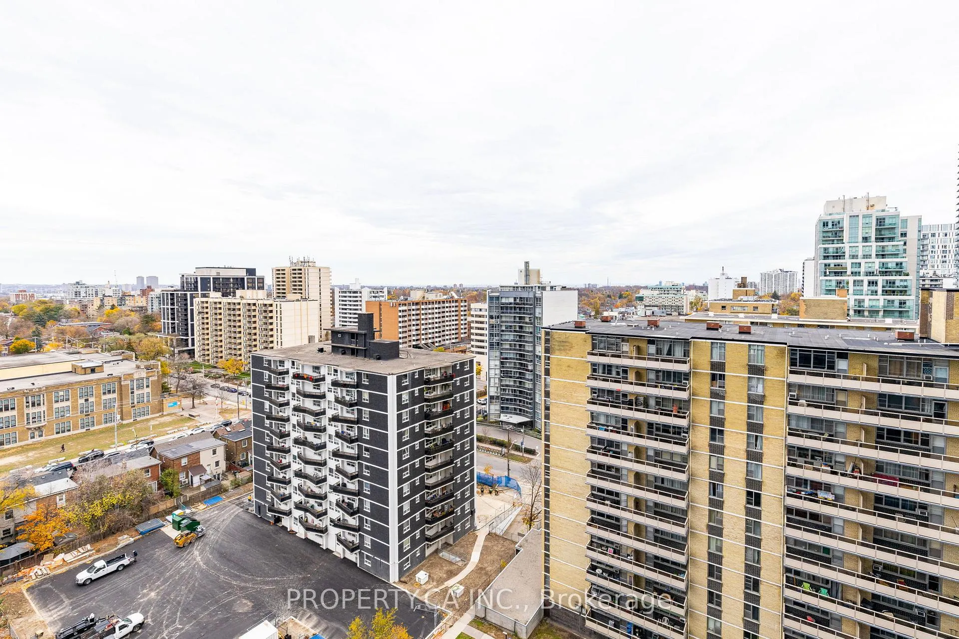 Photo 21 of Unit 1401, 127 Broadway Avenue, Toronto, Mount Pleasant West — HOMEH