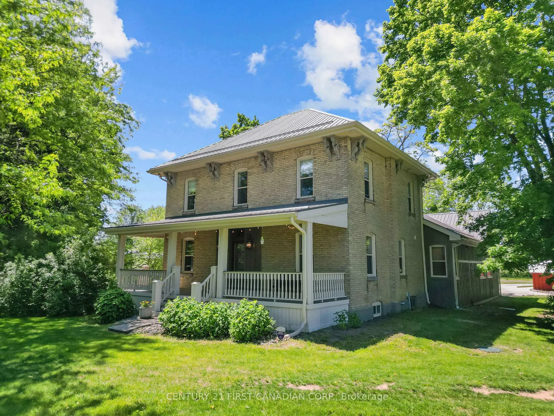 Front of 8346 Parkhouse Drive