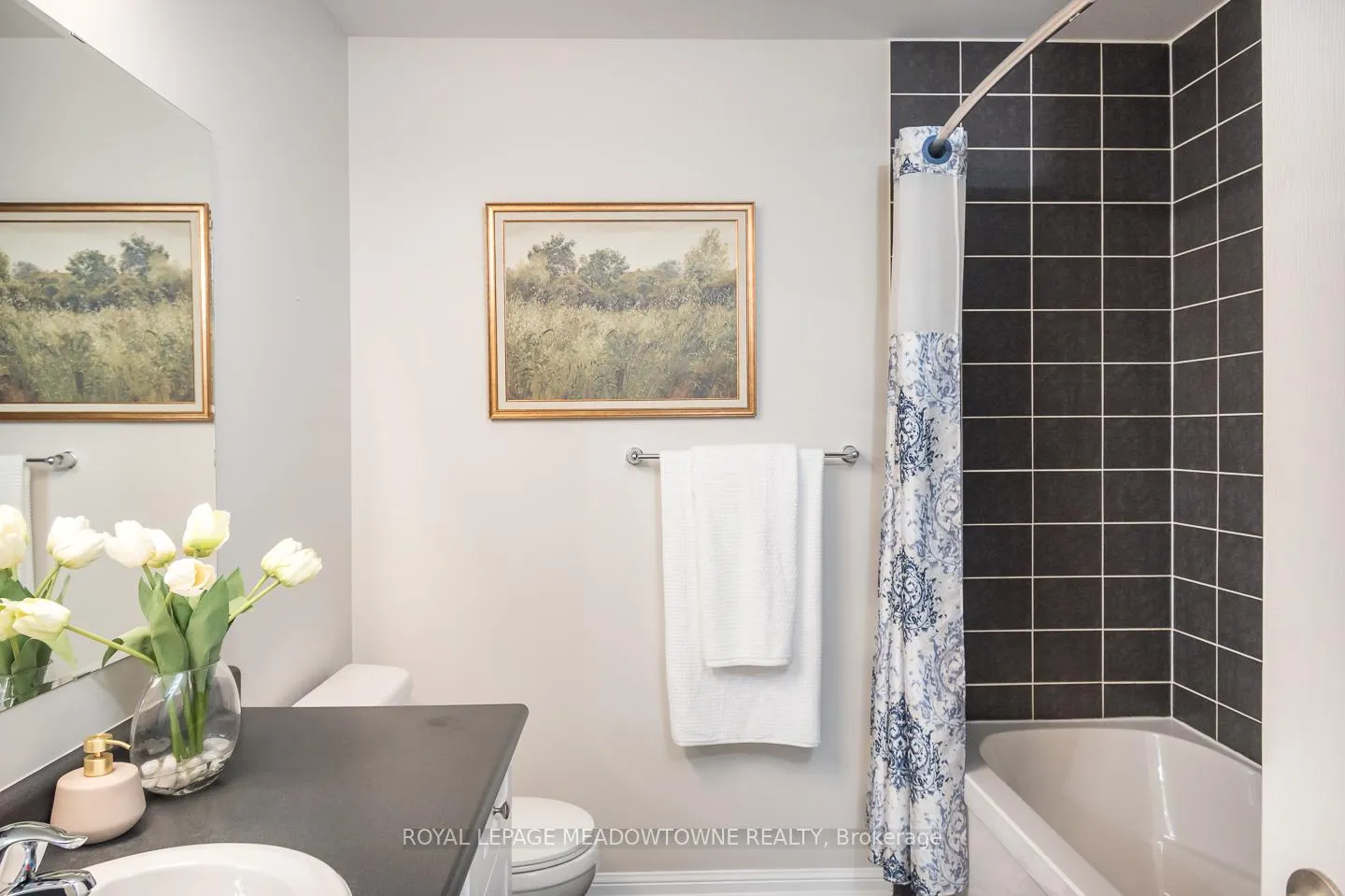 Photo 31 of 565 Pharo Point, Milton, Willmott — HOMEH