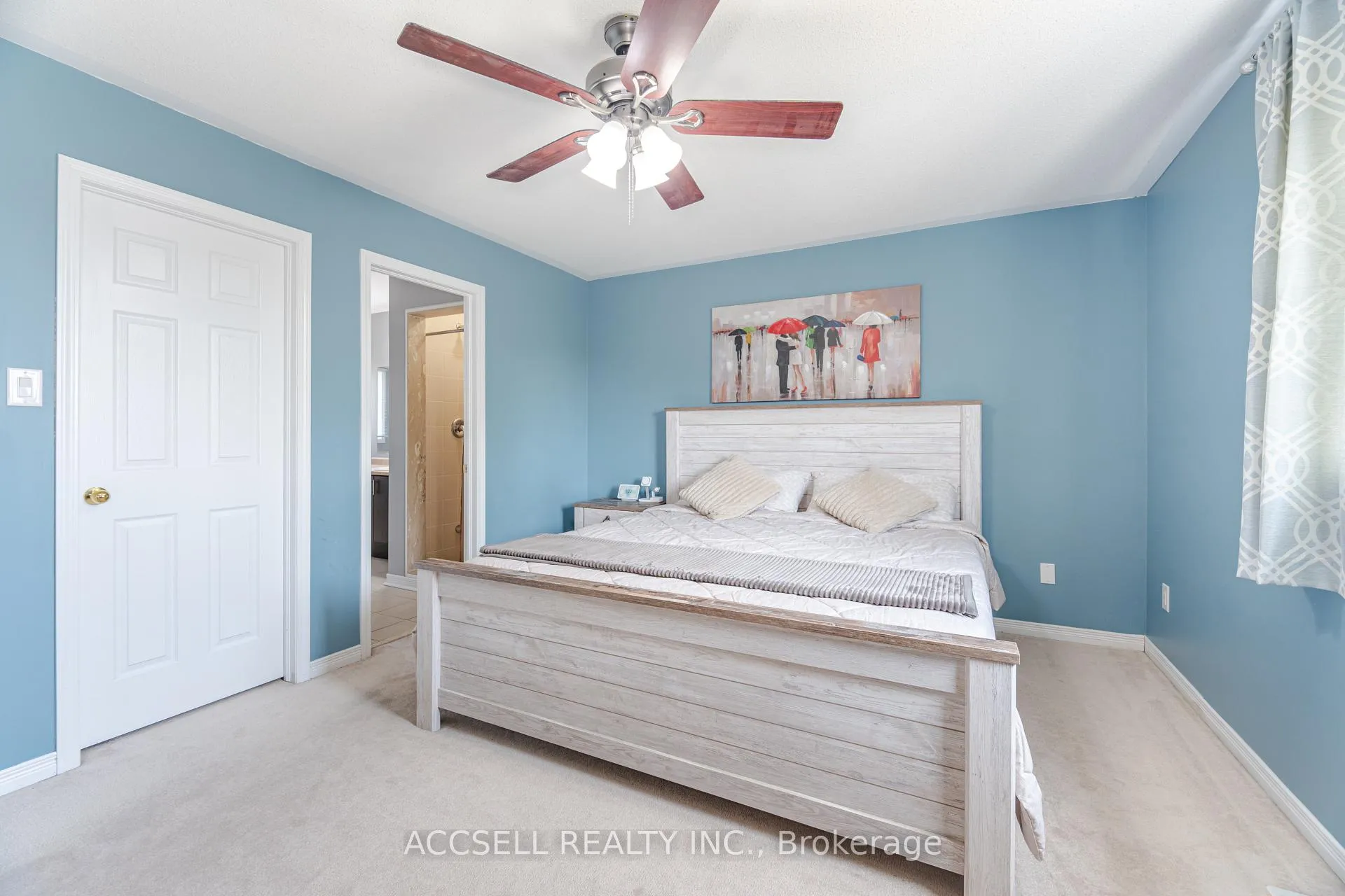 Photo 45 of 79 Lobb Court, Clarington, Bowmanville — HOMEH