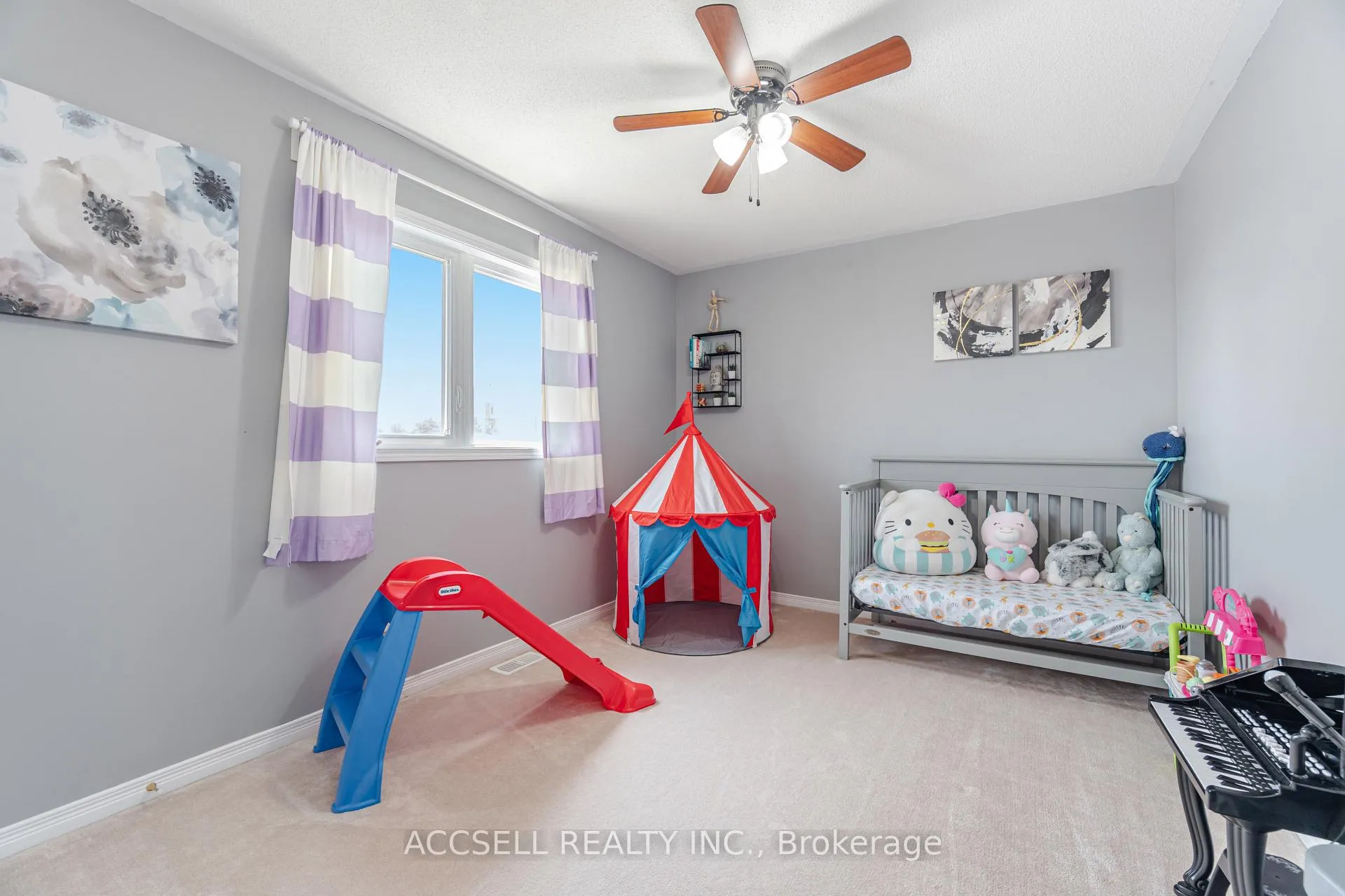 Photo 51 of 79 Lobb Court, Clarington, Bowmanville — HOMEH