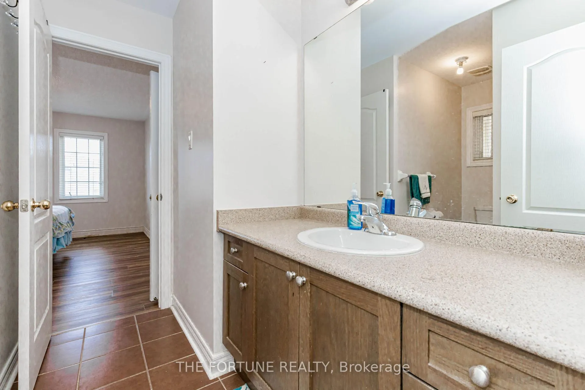 Photo 47 of 30 Cedarsprings Way, Brampton, Sandringham-Wellington — HOMEH