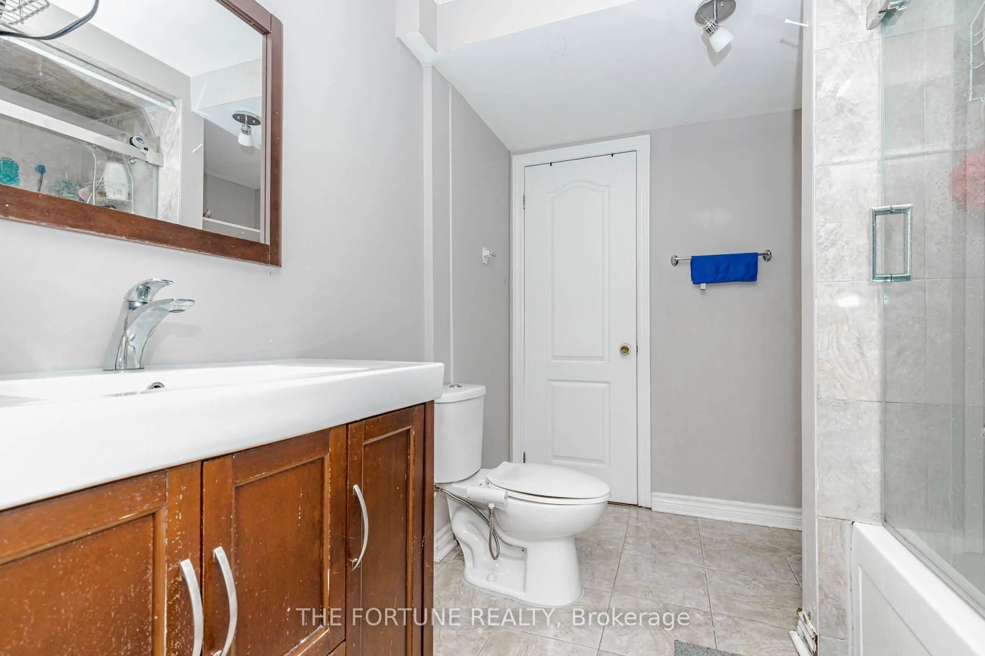 Photo 56 of 30 Cedarsprings Way, Brampton, Sandringham-Wellington — HOMEH