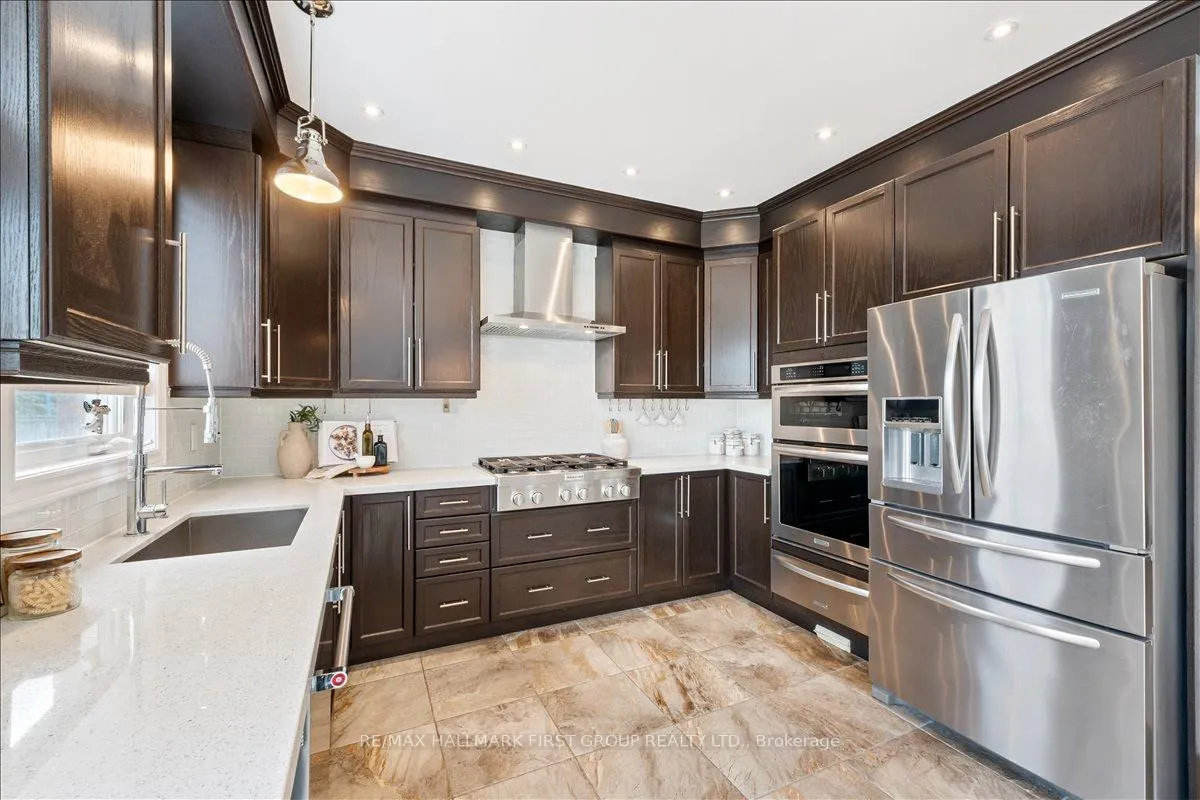 Photo 19 of 127 Grady Drive, Clarington, Newcastle — HOMEH