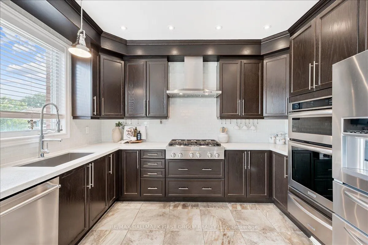Photo 23 of 127 Grady Drive, Clarington, Newcastle — HOMEH