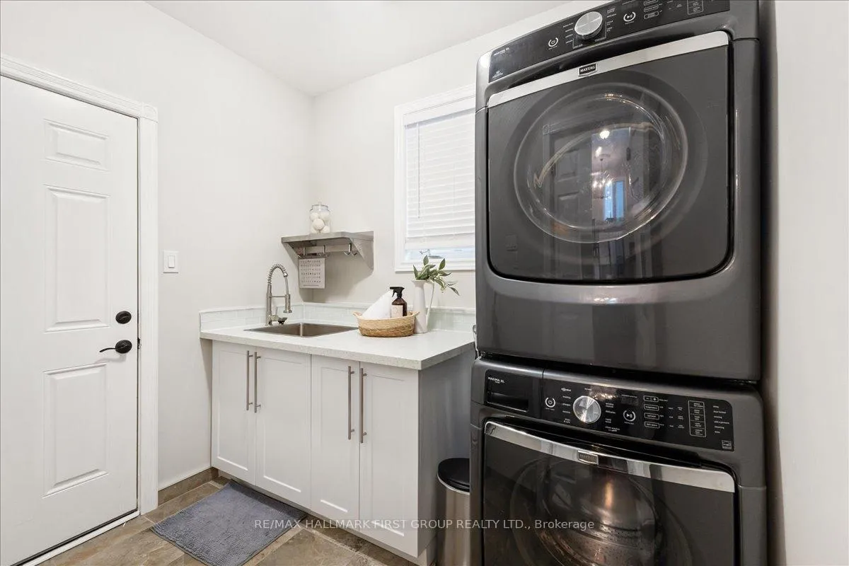 Photo 36 of 127 Grady Drive, Clarington, Newcastle — HOMEH