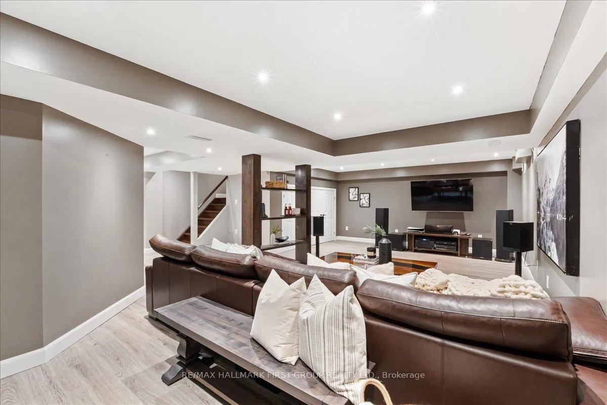 Photo 73 of 127 Grady Drive, Clarington, Newcastle — HOMEH