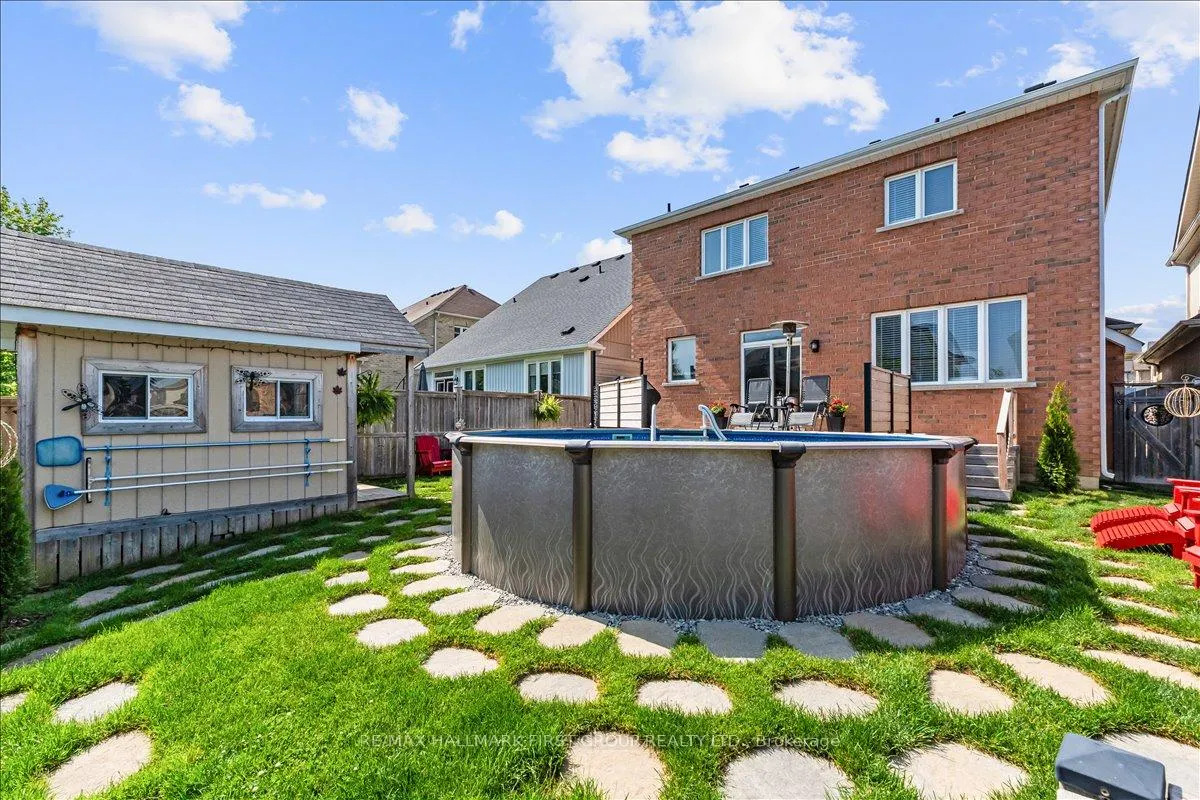 Photo 92 of 127 Grady Drive, Clarington, Newcastle — HOMEH