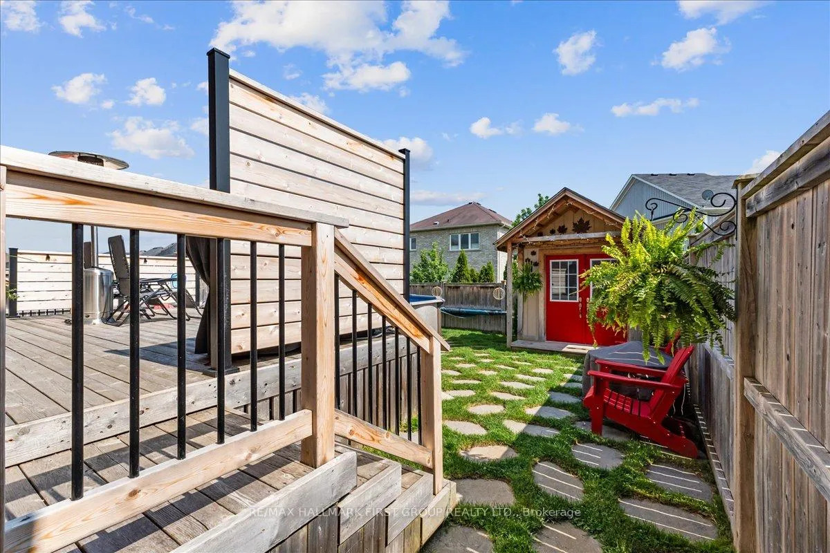 Photo 96 of 127 Grady Drive, Clarington, Newcastle — HOMEH