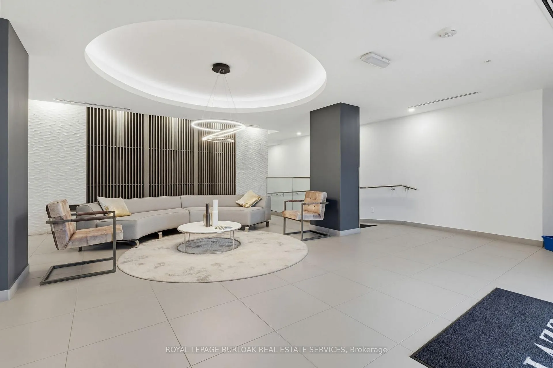 Photo 5 of Unit 202, 457 Plains Road E, Burlington, LaSalle — HOMEH