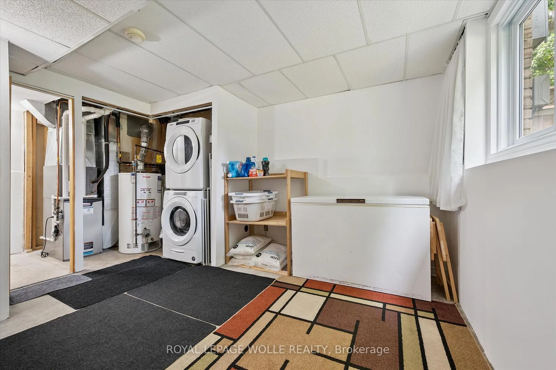 Photo 62 of 74 Calmcrest Drive, Kitchener — HOMEH