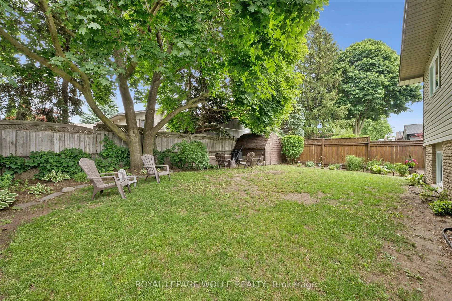 Photo 71 of 74 Calmcrest Drive, Kitchener — HOMEH