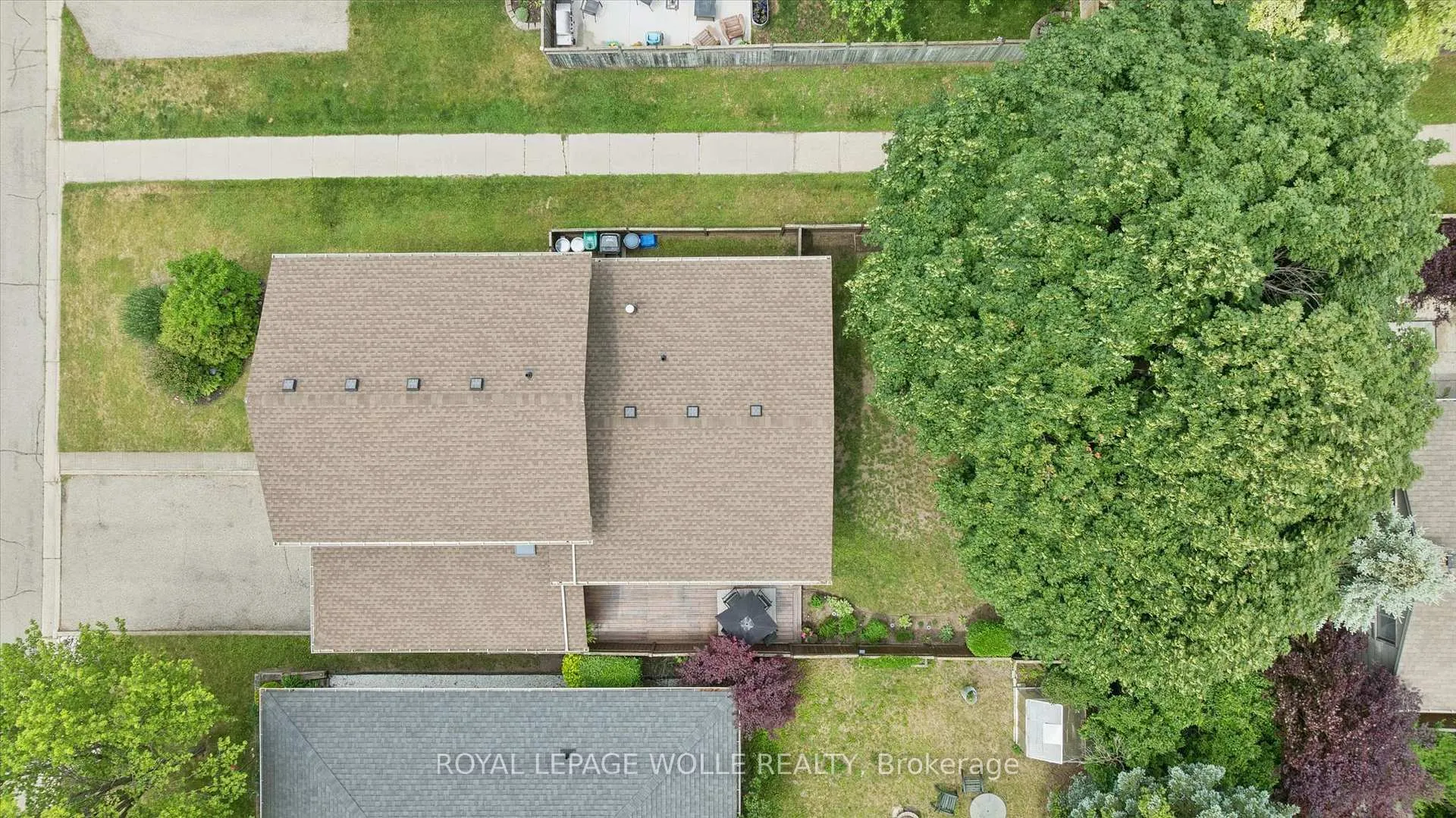 Photo 79 of 74 Calmcrest Drive, Kitchener — HOMEH