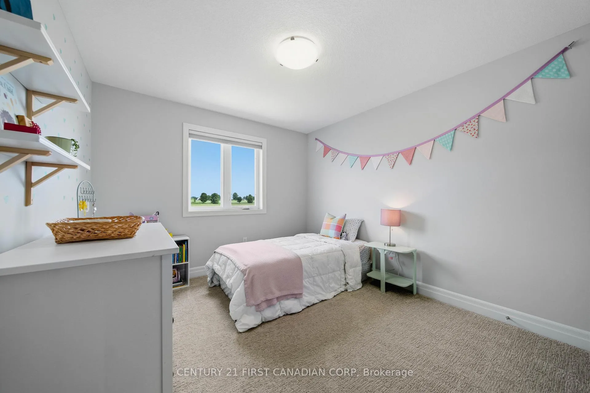 Photo 47 of 148 Gilmour Drive, Lucan Biddulph, Lucan — HOMEH