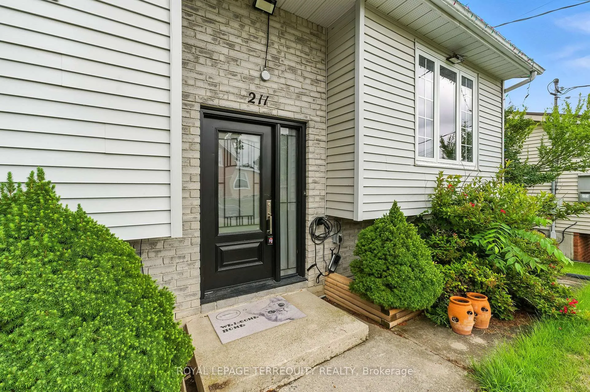 Photo 4 of 211 William Street, Stirling-Rawdon, Stirling Ward — HOMEH