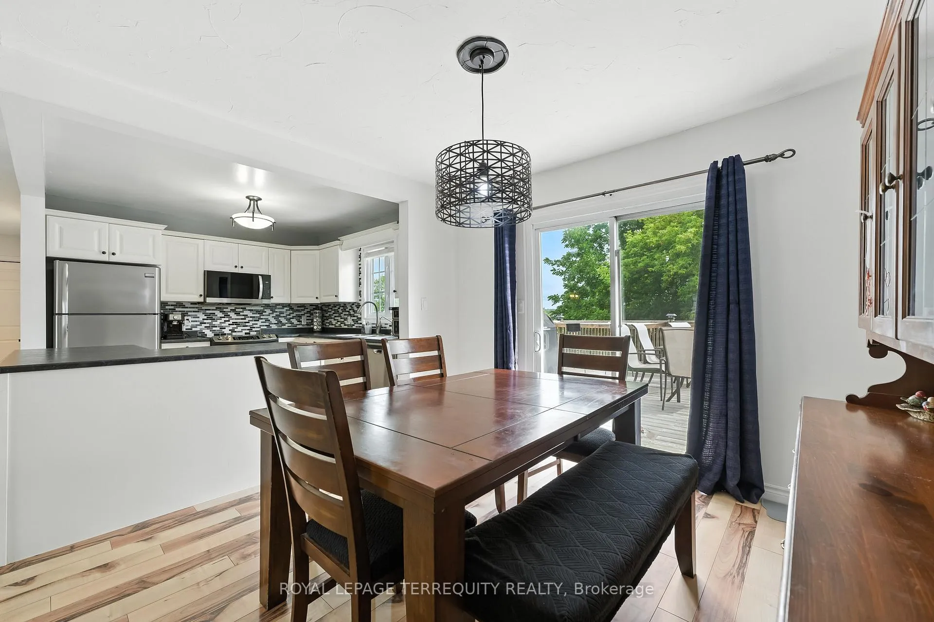 Photo 10 of 211 William Street, Stirling-Rawdon, Stirling Ward — HOMEH