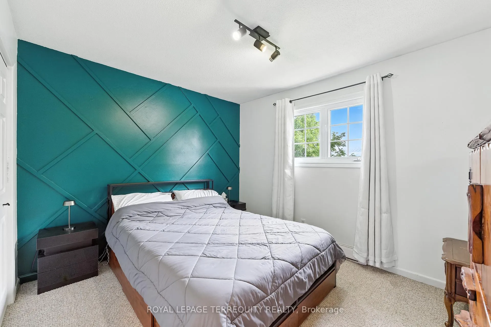Photo 21 of 211 William Street, Stirling-Rawdon, Stirling Ward — HOMEH