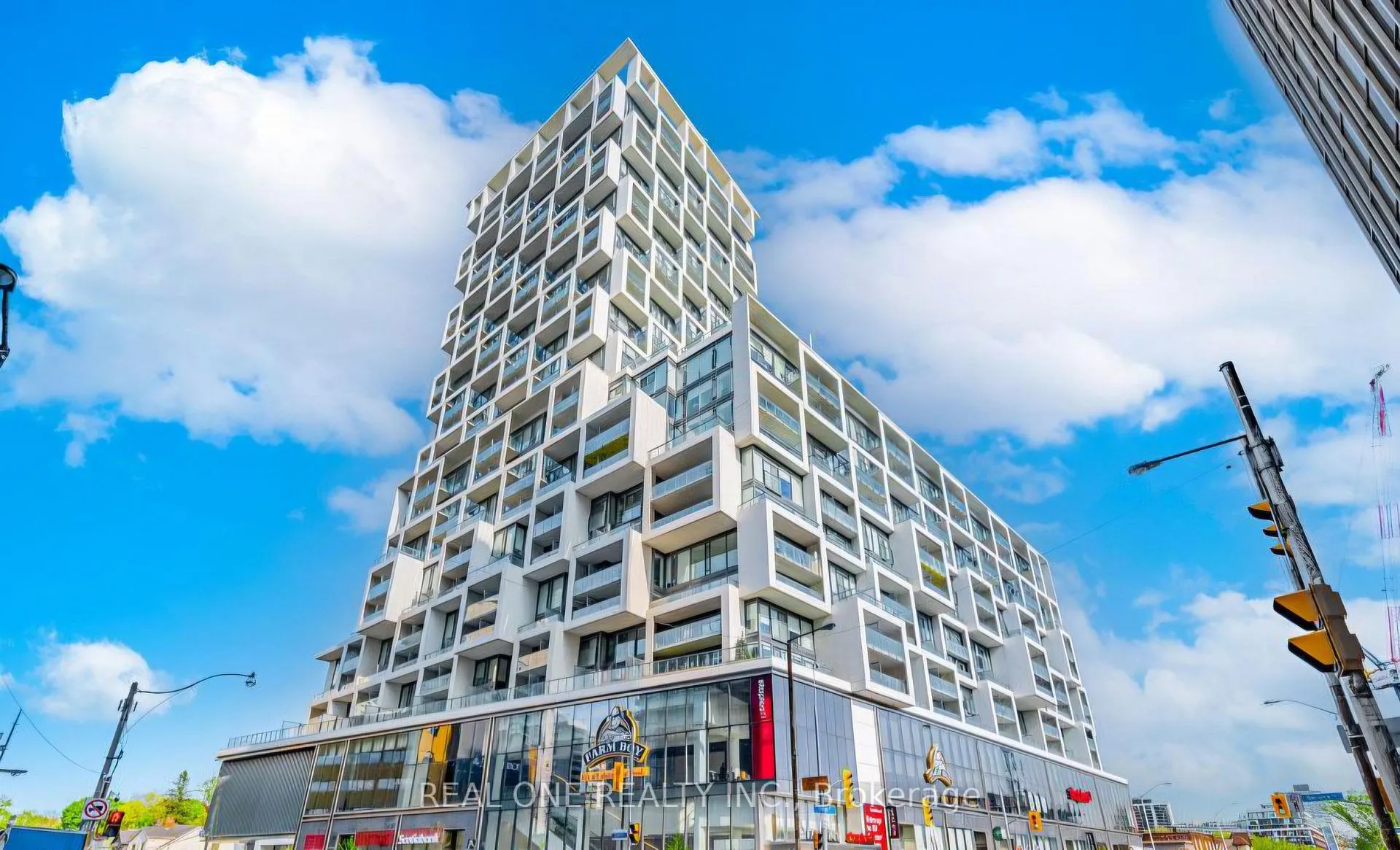 Photo 2 of Unit 1619, 5 Soudan Avenue, Toronto, Mount Pleasant West — HOMEH