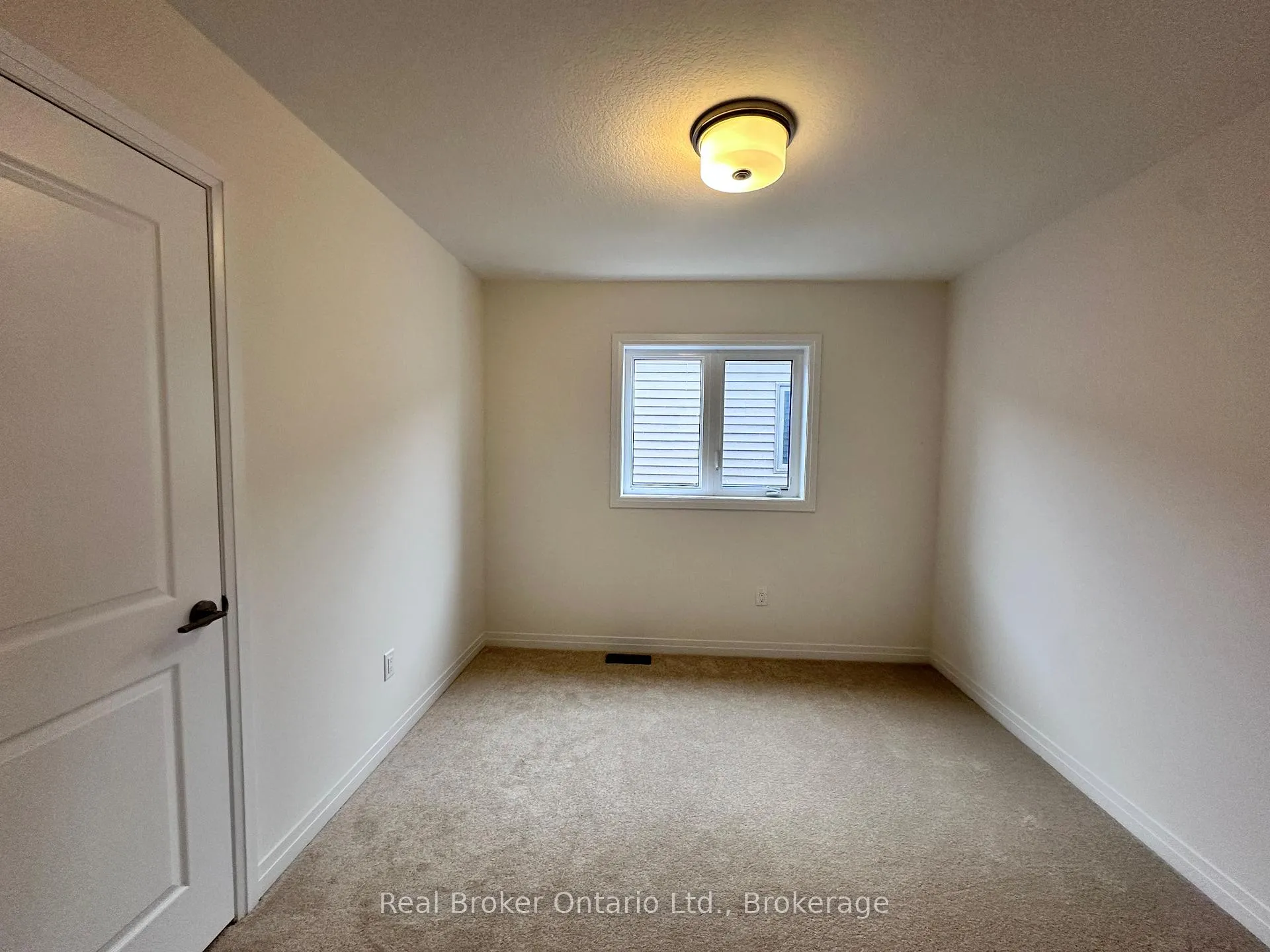Photo 20 of Unit UPPER, 26 Mckernan Avenue, Brantford, Northwest Industrial — HOMEH