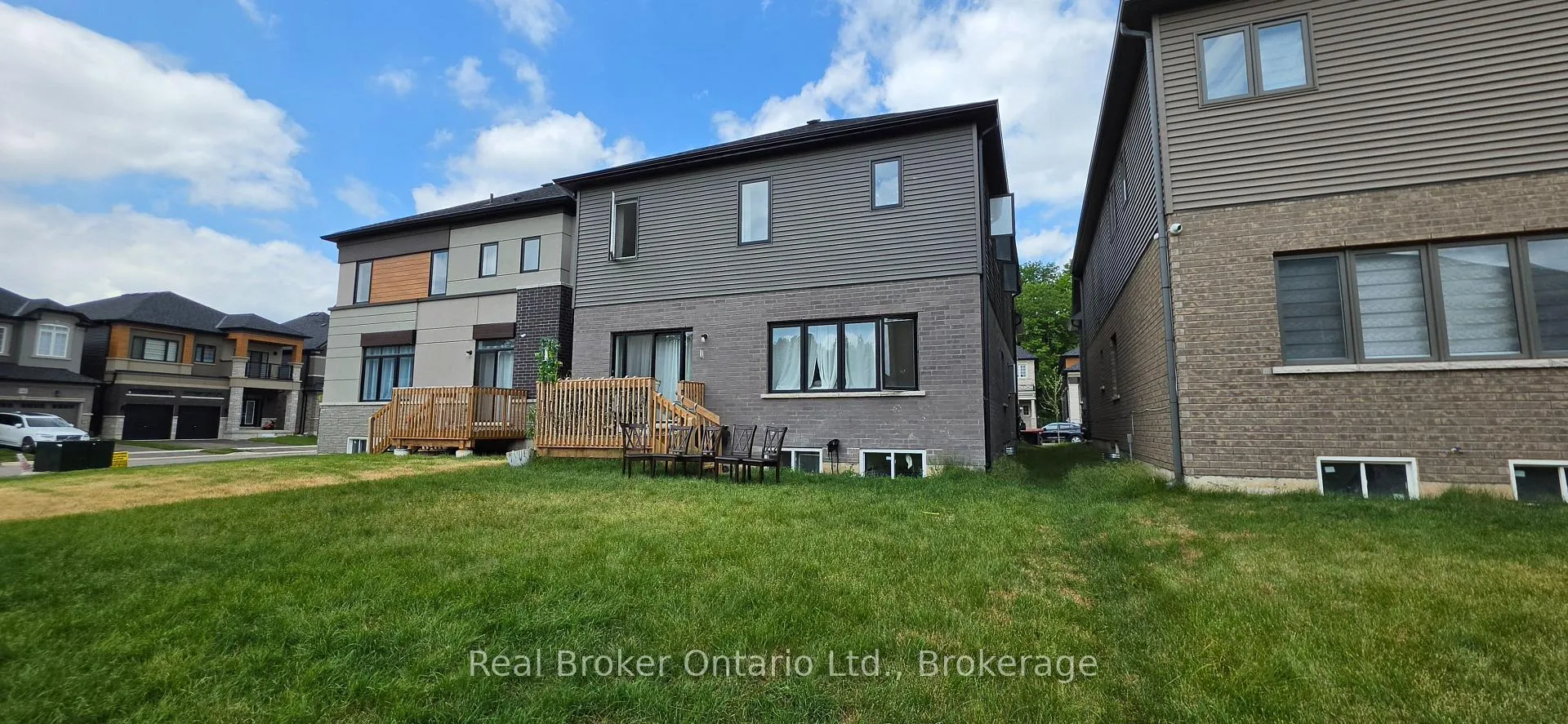 Photo 33 of Unit UPPER, 26 Mckernan Avenue, Brantford, Northwest Industrial — HOMEH