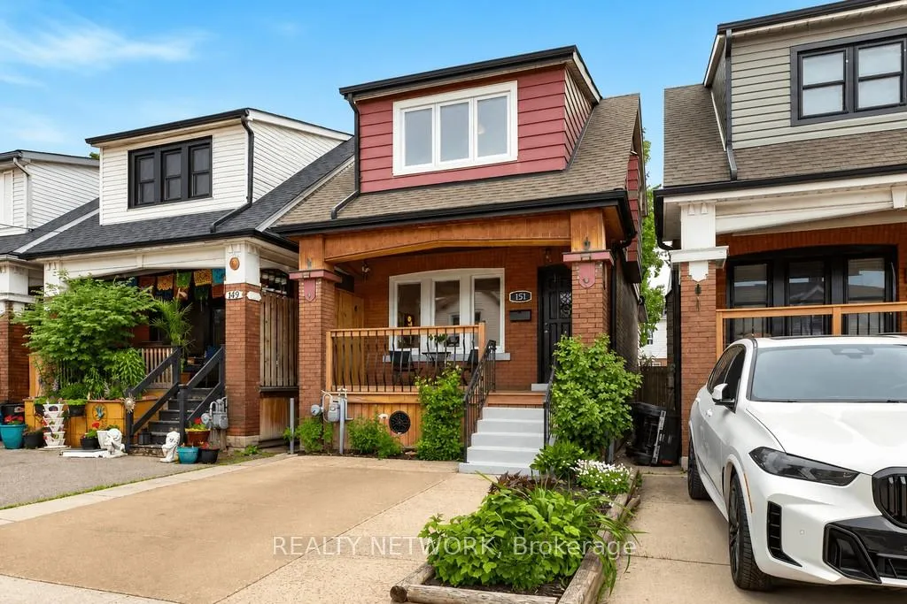Photo 5 of 151 Connaught Avenue N, Hamilton, Stipley — HOMEH