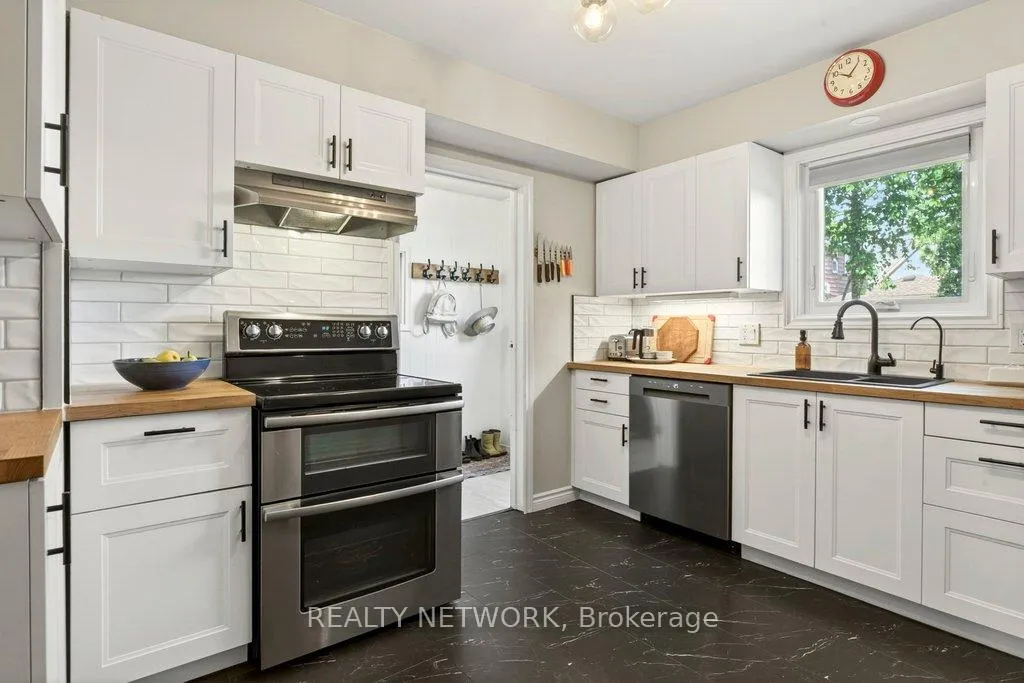 Photo 48 of 151 Connaught Avenue N, Hamilton, Stipley — HOMEH