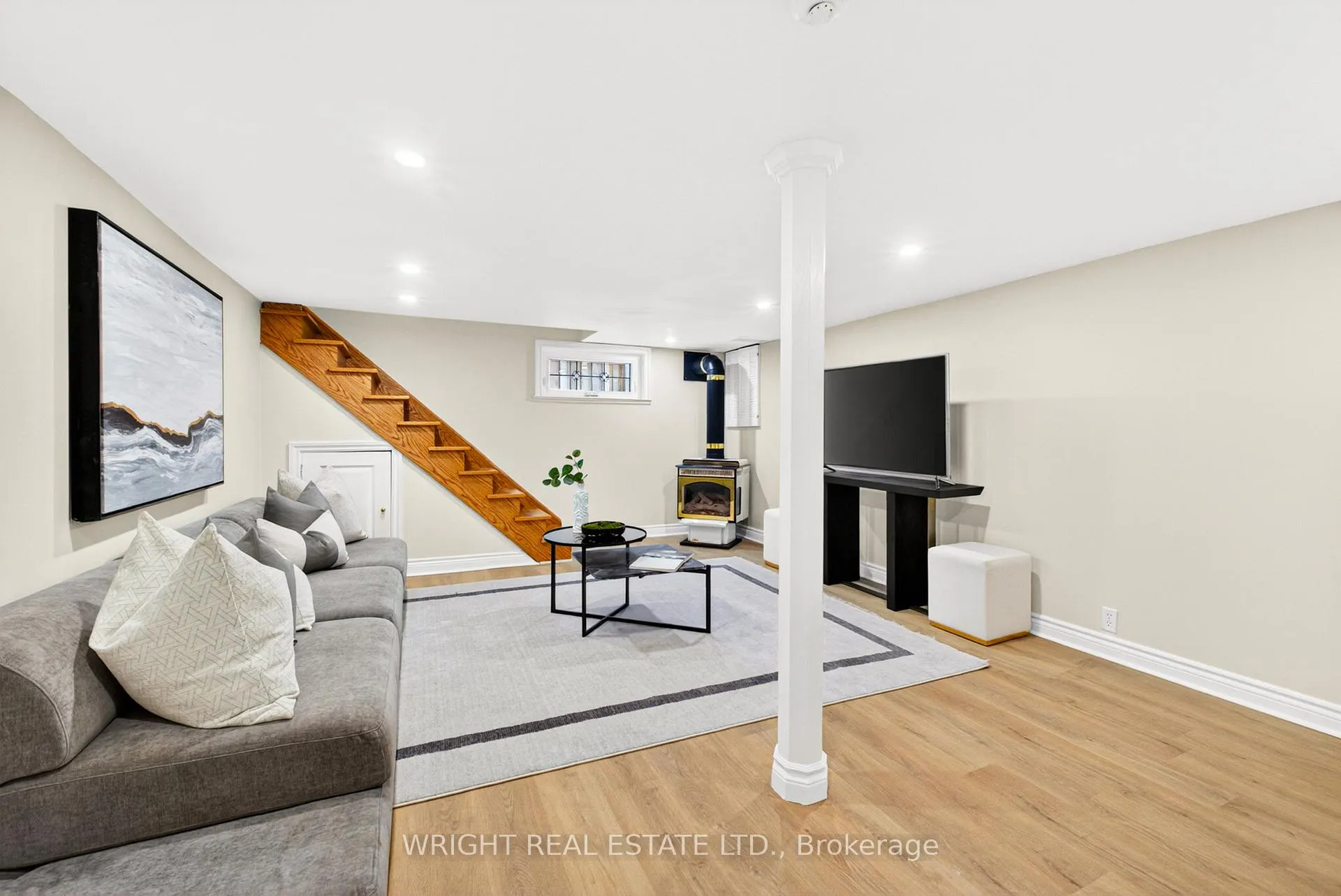 Photo 75 of 44 Wallace Street, Vaughan, West Woodbridge — HOMEH
