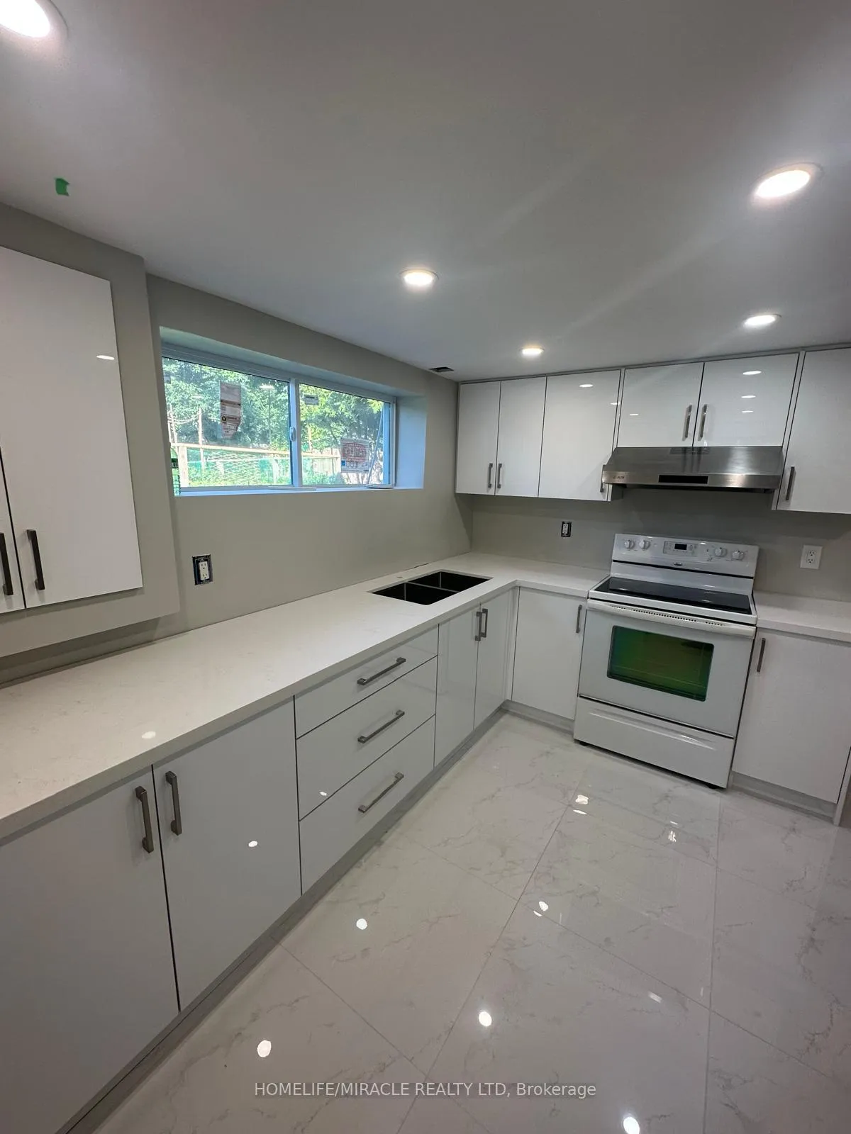 Photo 39 of 9 Strathy Road, Ajax, South East — HOMEH