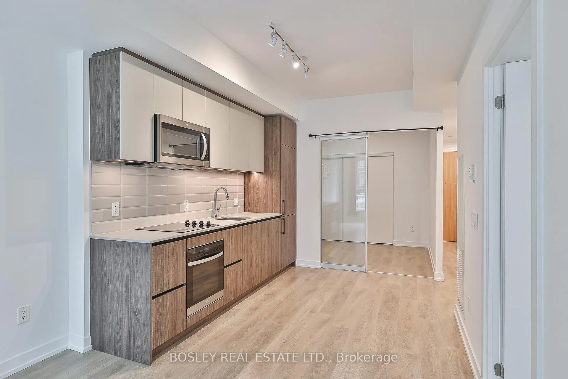 Photo 16 of Unit 212, 150 Logan Avenue, Toronto, South Riverdale — HOMEH