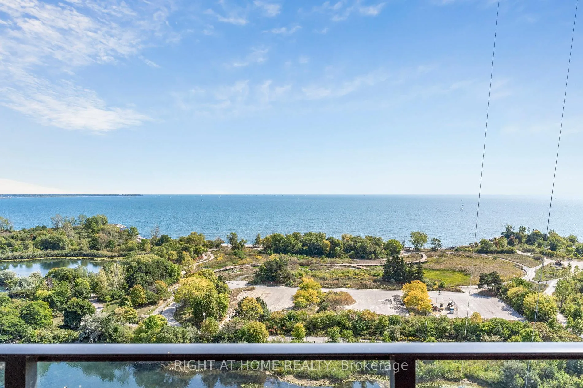 Photo 7 of Unit 1409, 20 Shore Breeze Drive, Etobicoke, Mimico — HOMEH