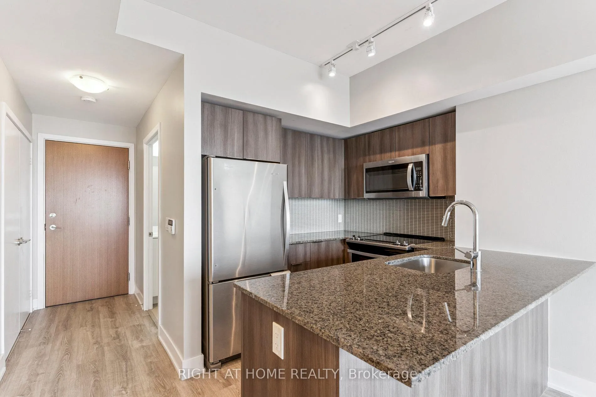 Photo 25 of Unit 1409, 20 Shore Breeze Drive, Etobicoke, Mimico — HOMEH