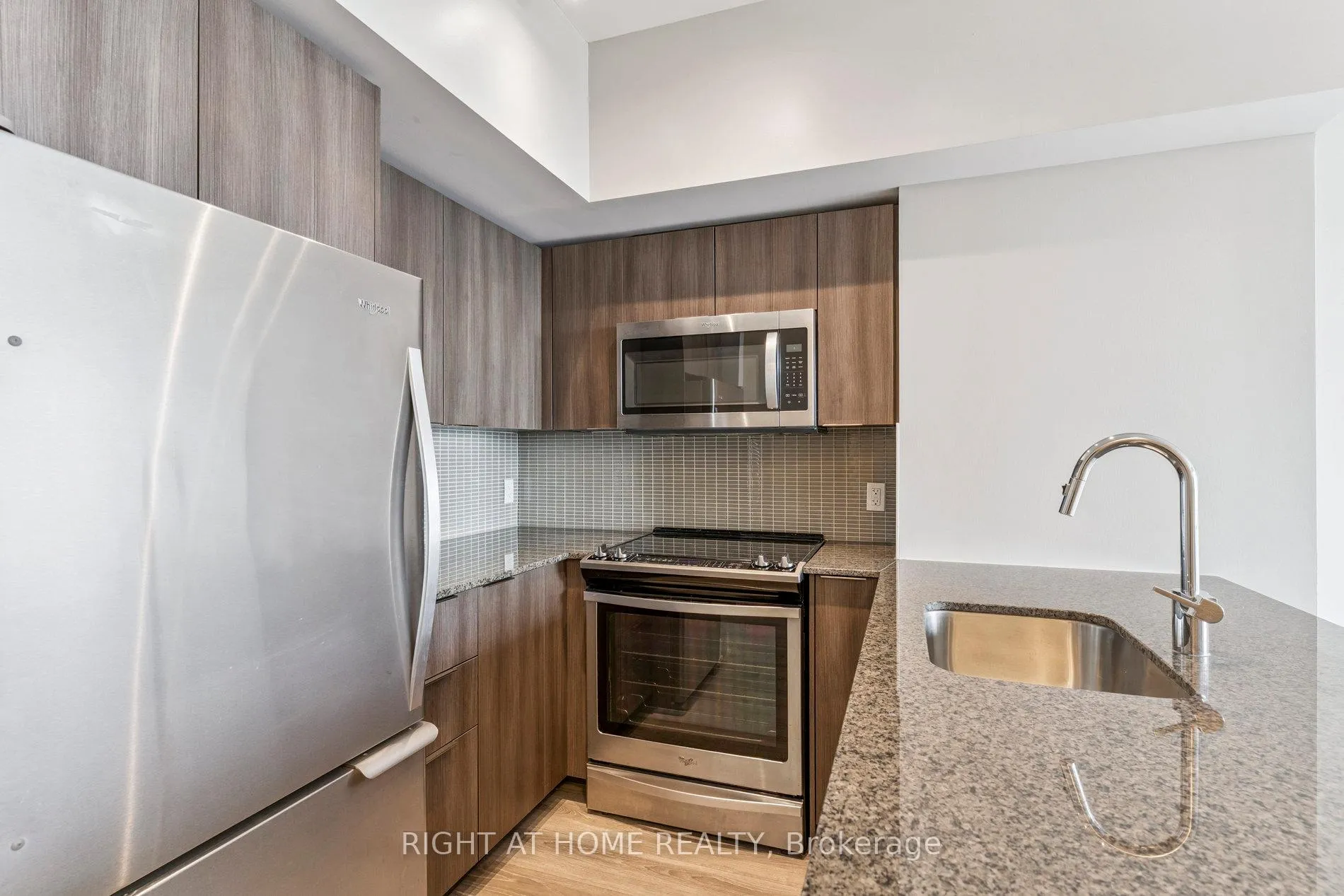 Photo 28 of Unit 1409, 20 Shore Breeze Drive, Etobicoke, Mimico — HOMEH