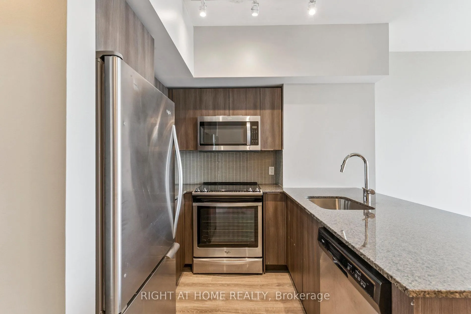 Photo 29 of Unit 1409, 20 Shore Breeze Drive, Etobicoke, Mimico — HOMEH